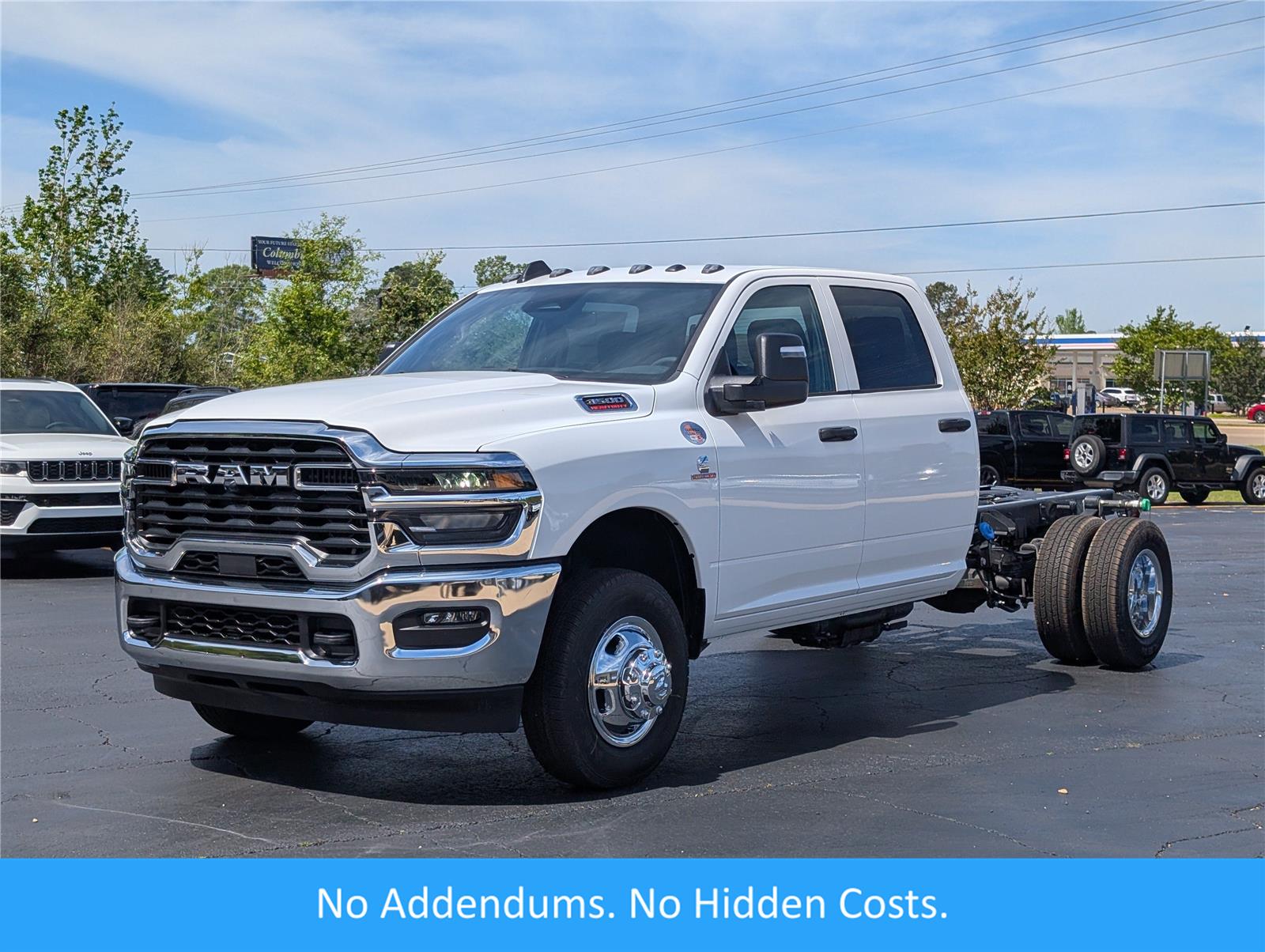 Bright White Clearcoat 2026 RAM 3500 Chassis Tradesman Crew Cab LB DRW 4WD Pickup Truck Four-Wheel Drive 8-Speed Automatic