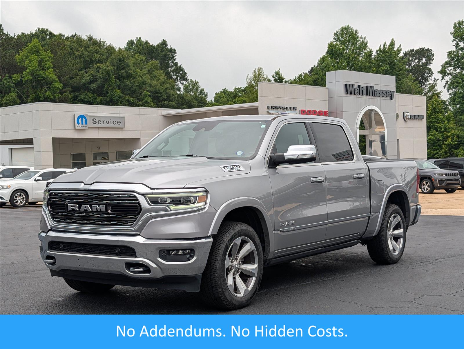 Billet Silver Metallic Clearcoat 2022 RAM 1500 Pickup Truck Four-Wheel Drive 8-Speed Automatic