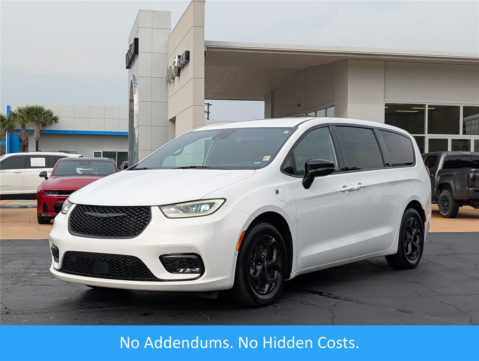 2024 Chrysler Pacifica Hybrid S Appearance FWD