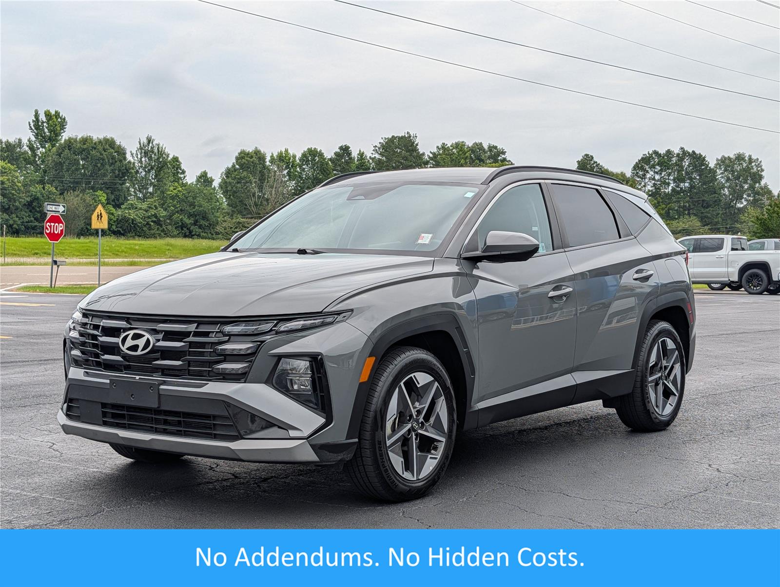 Hampton Gray 2025 Hyundai Tucson SUV / Crossover Front-Wheel Drive Automatic