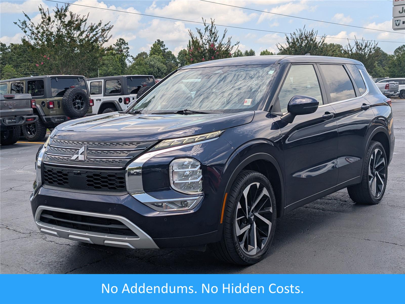 Cosmic Blue Metallic 2024 Mitsubishi Outlander SUV / Crossover All-Wheel Drive Continuously Variable Transmission
