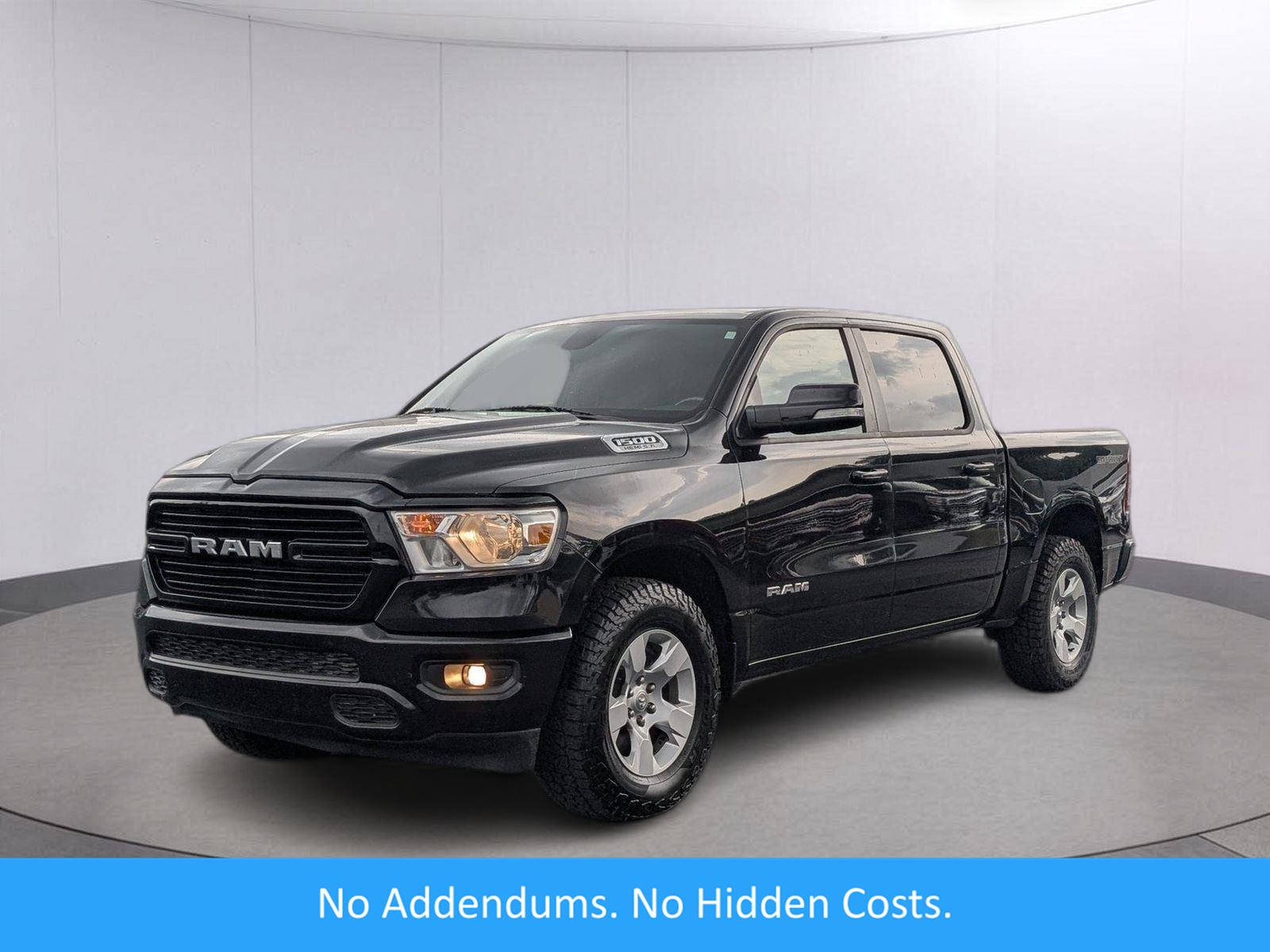Diamond Black Crystal Pearlcoat 2020 RAM 1500 Pickup Truck Four-Wheel Drive 8-Speed Automatic