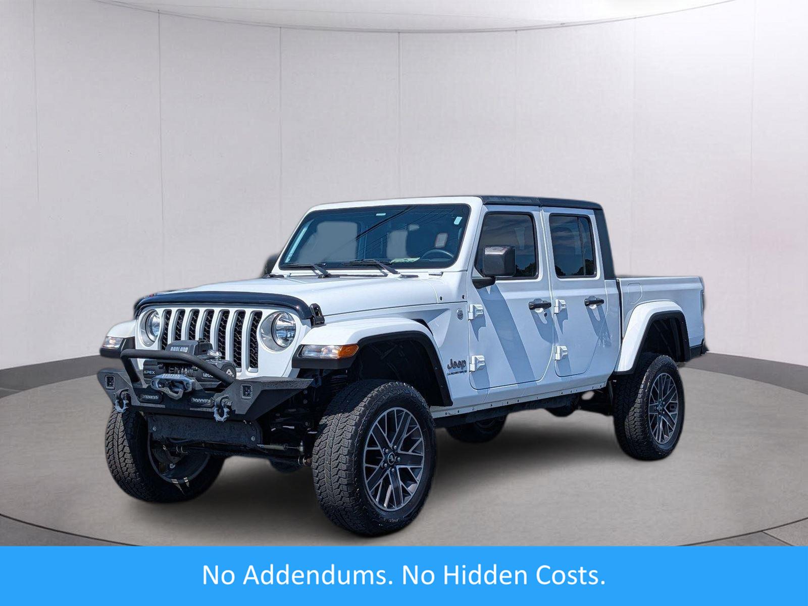 2023 Jeep Gladiator Overland Crew Cab 4WD