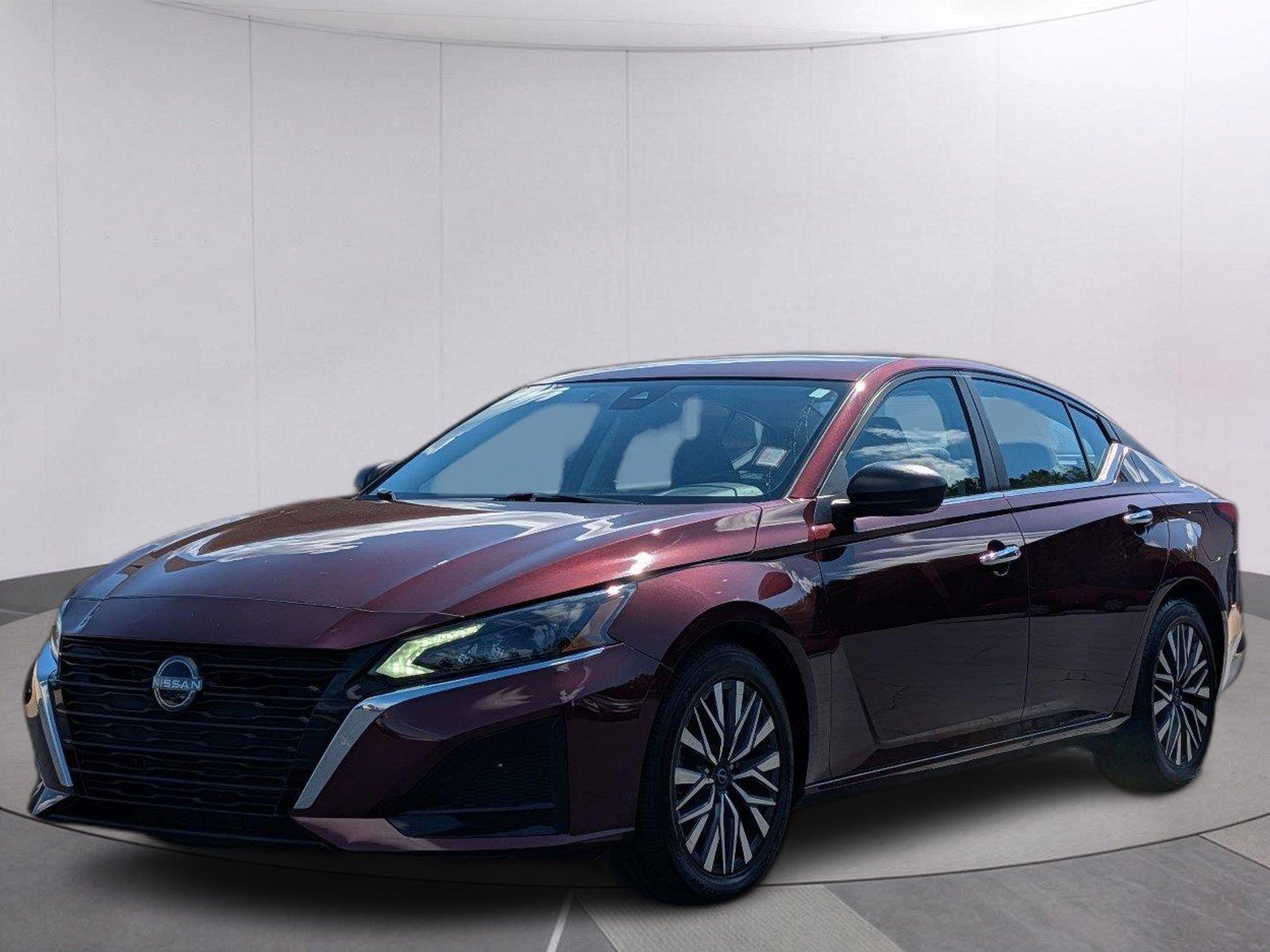 Garnet Pearl Metallic 2025 Nissan Altima Sedan Front-Wheel Drive Continuously Variable Transmission