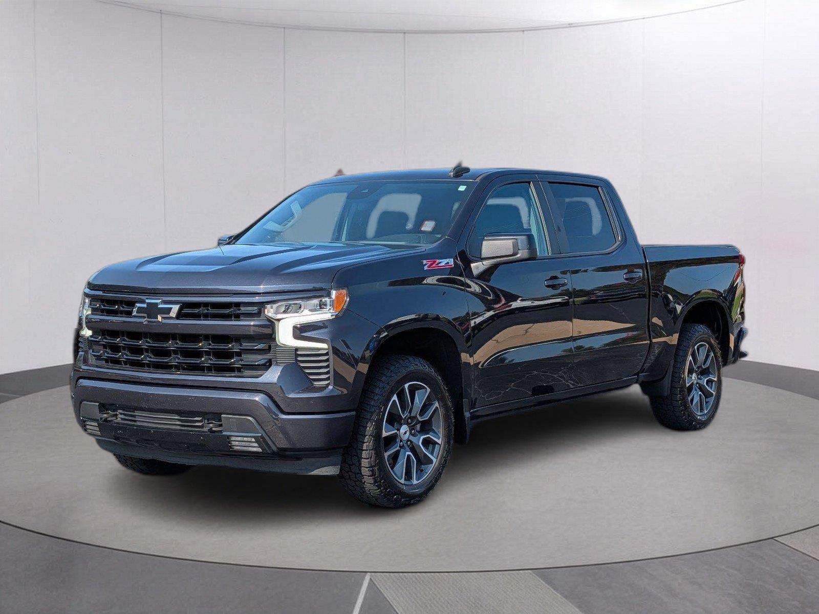 2022 Chevrolet Silverado 1500 RST Crew Cab 4WD