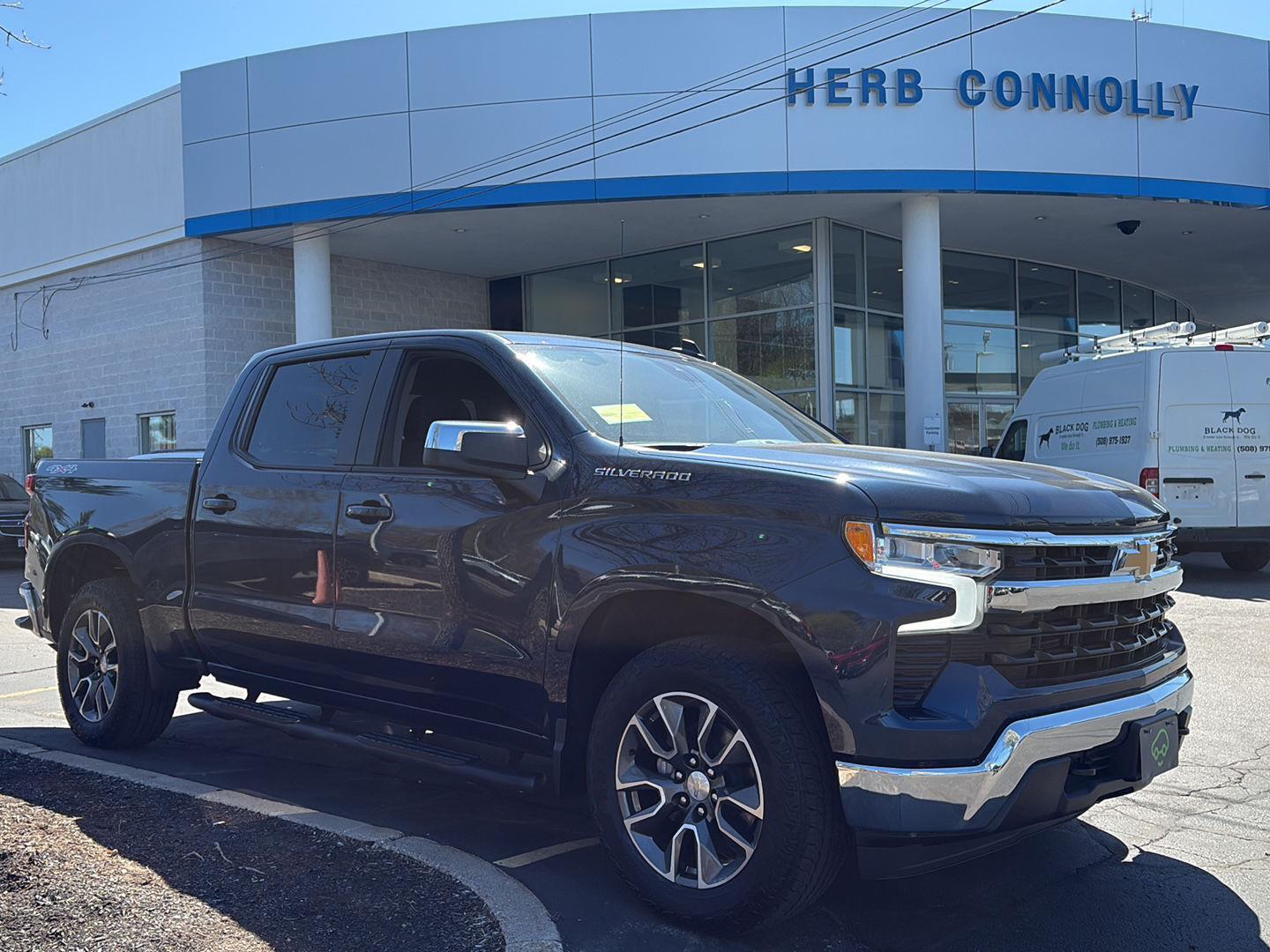 Northsky Blue Metallic 2023 Chevrolet Silverado 1500 LT Crew Cab 4WD Pickup Truck Four-Wheel Drive 8-Speed Automatic