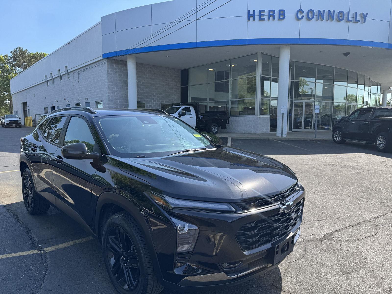 Mosaic Black Metallic 2024 Chevrolet Trax Activ FWD SUV / Crossover Front-Wheel Drive 6-Speed Automatic