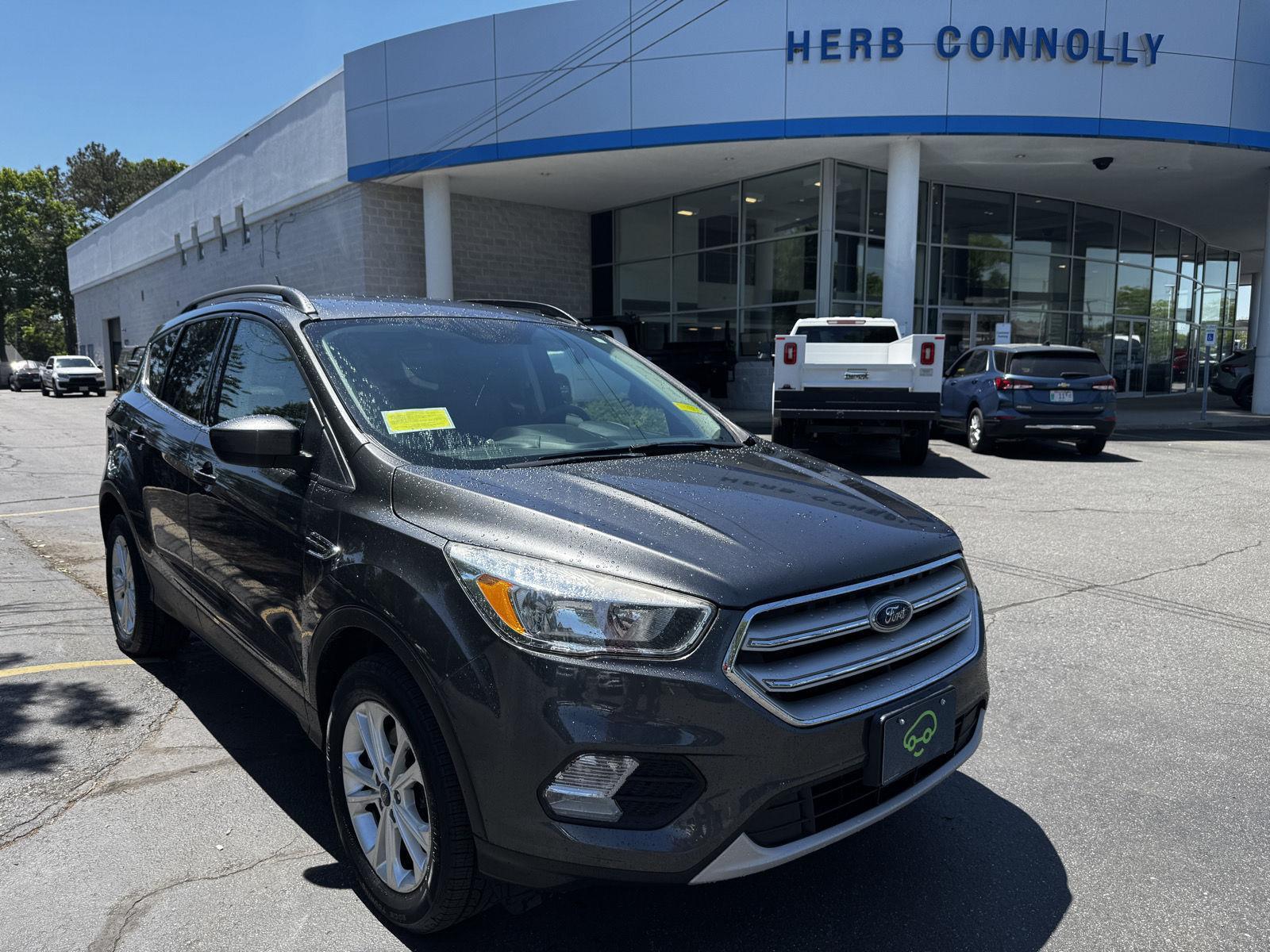 Gray (Magnetic) 2018 Ford Escape SE AWD SUV / Crossover All-Wheel Drive 6-Speed Automatic