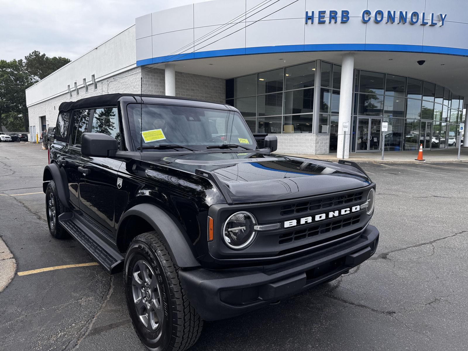 Shadow Black 2025 Ford Bronco SUV / Crossover Four-Wheel Drive Automatic