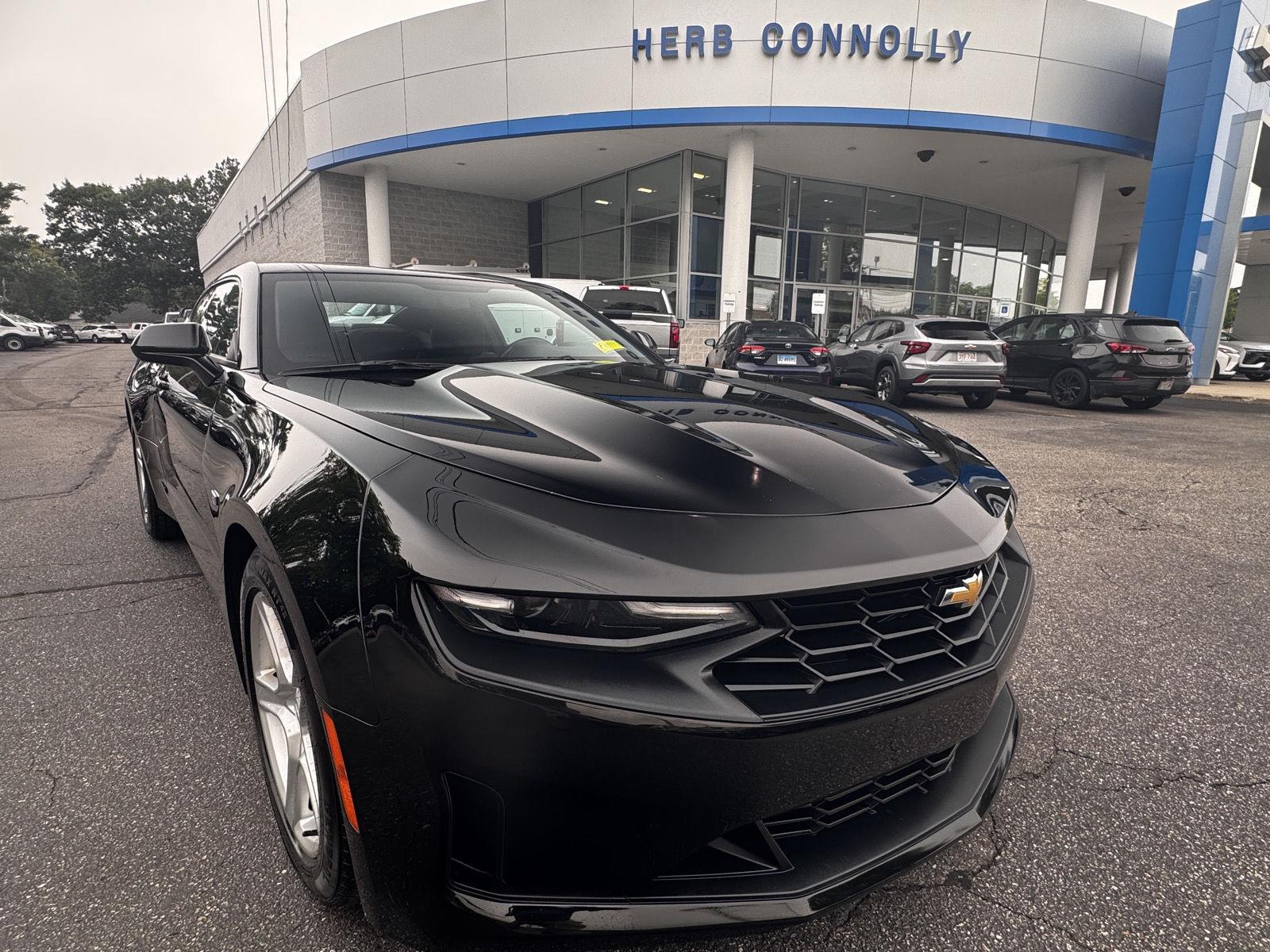 Black 2019 Chevrolet Camaro Coupe Rear-Wheel Drive 8-Speed Automatic