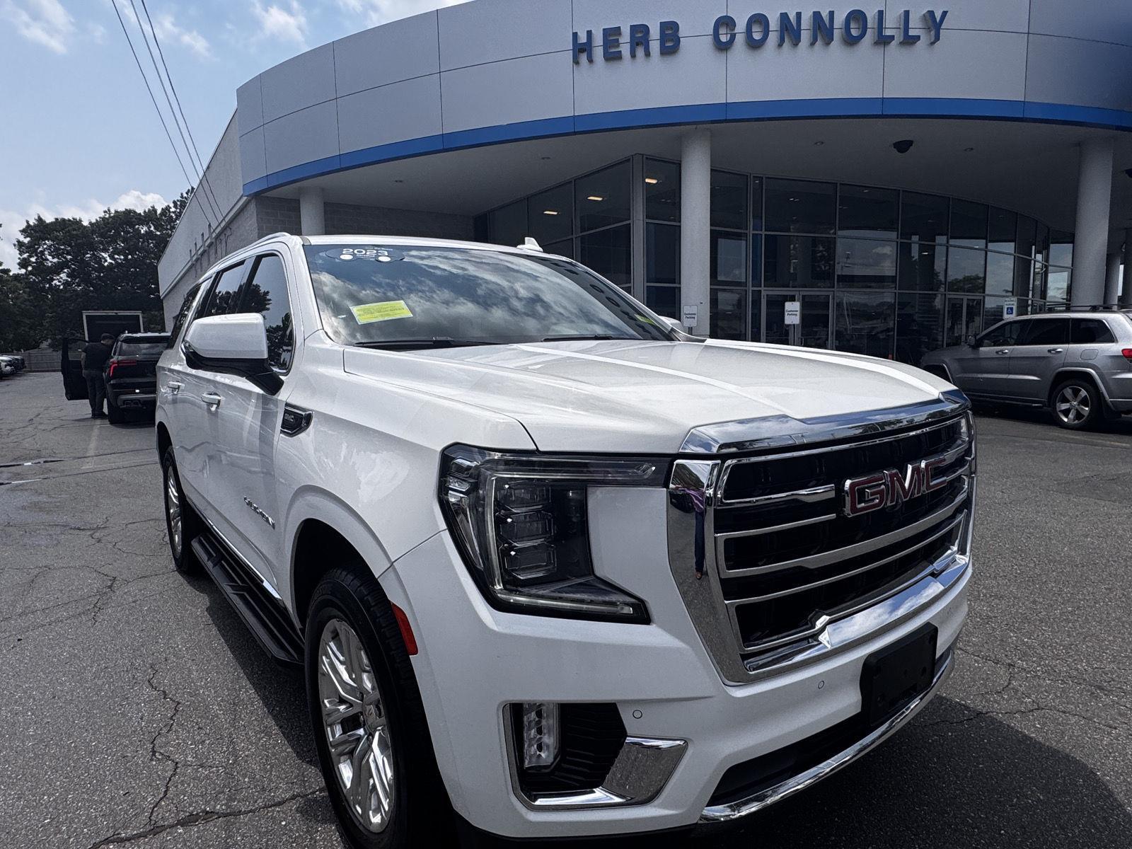  2023 GMC Yukon SLT 4WD   