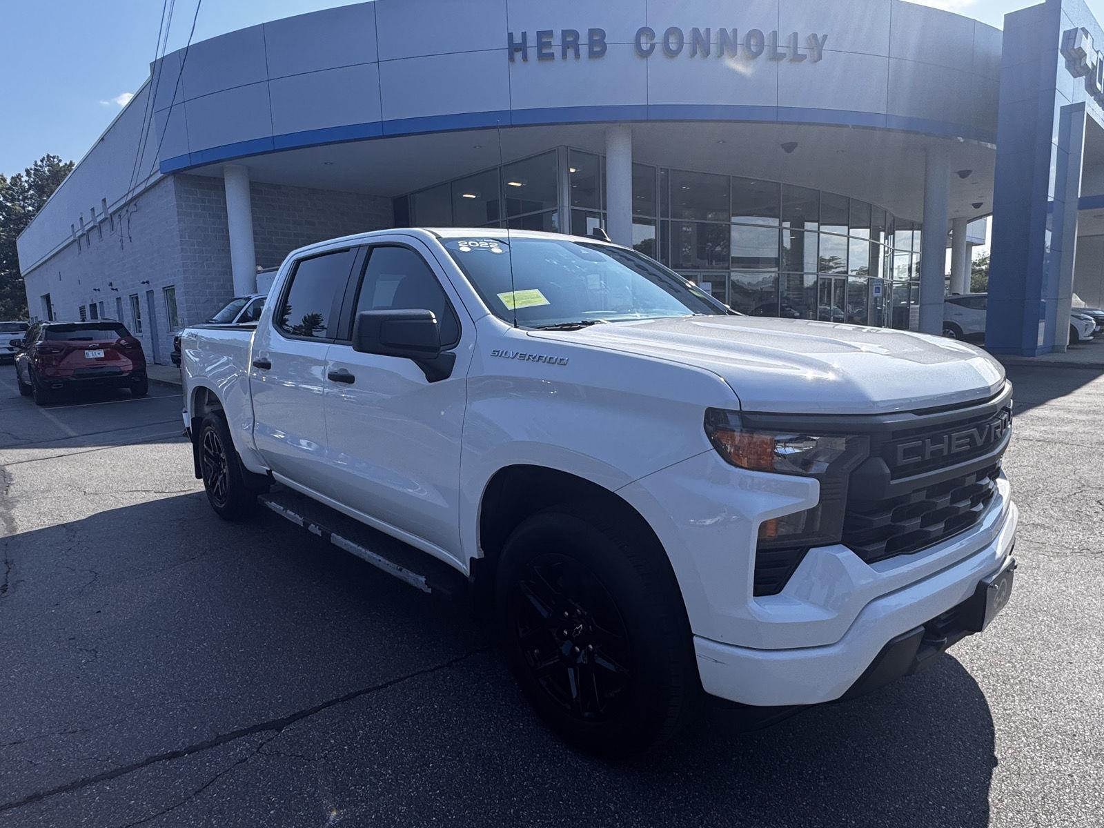 Summit White 2022 Chevrolet Silverado 1500 Pickup Truck Four-Wheel Drive 8-Speed Automatic