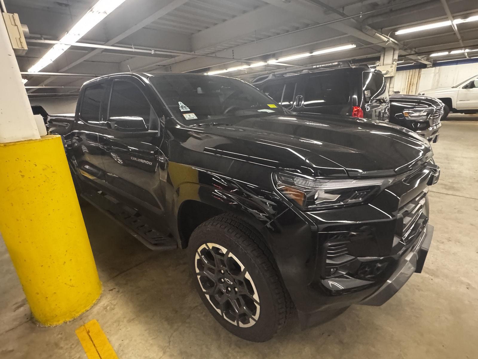 Black 2026 Chevrolet Colorado Pickup Truck Four-Wheel Drive 8-Speed Automatic
