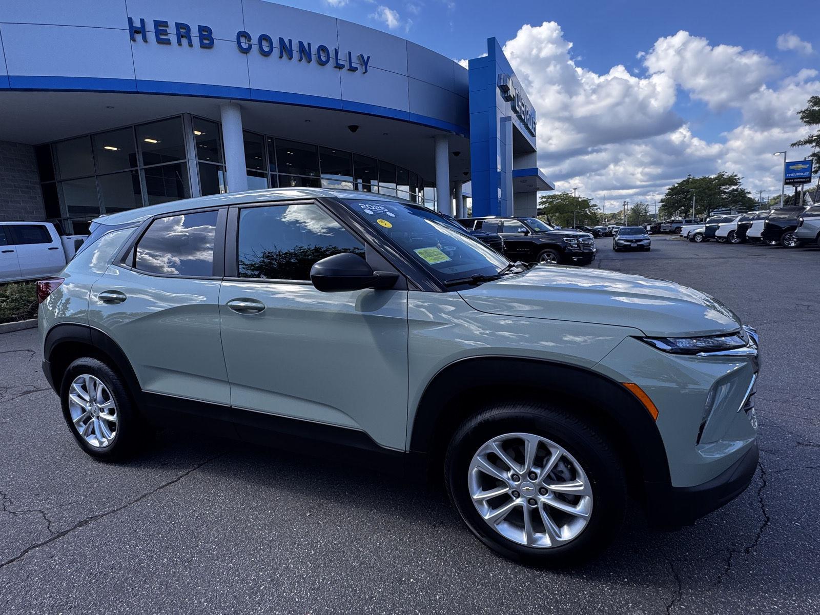 Cacti Green 2025 Chevrolet Trailblazer SUV / Crossover Front-Wheel Drive Continuously Variable Transmission