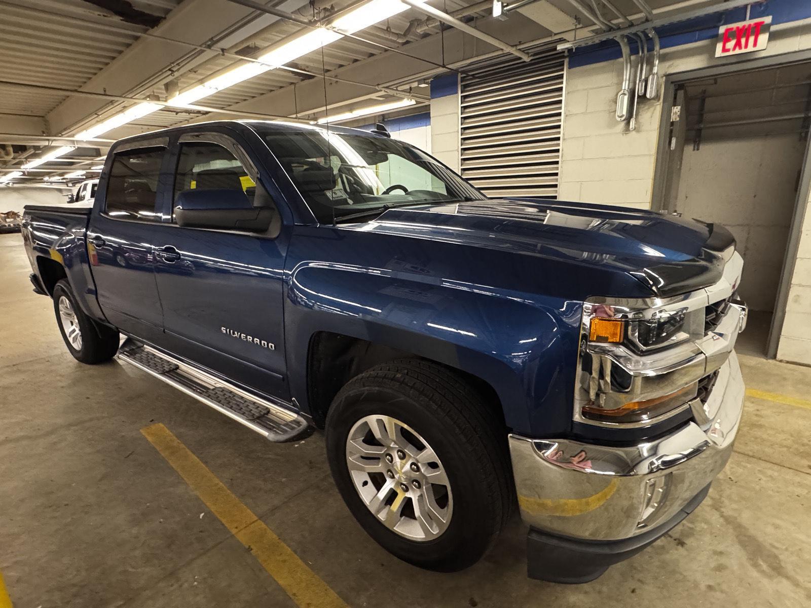 Deep Ocean Blue Metallic 2018 Chevrolet Silverado 1500 Pickup Truck Four-Wheel Drive 6-Speed Automatic