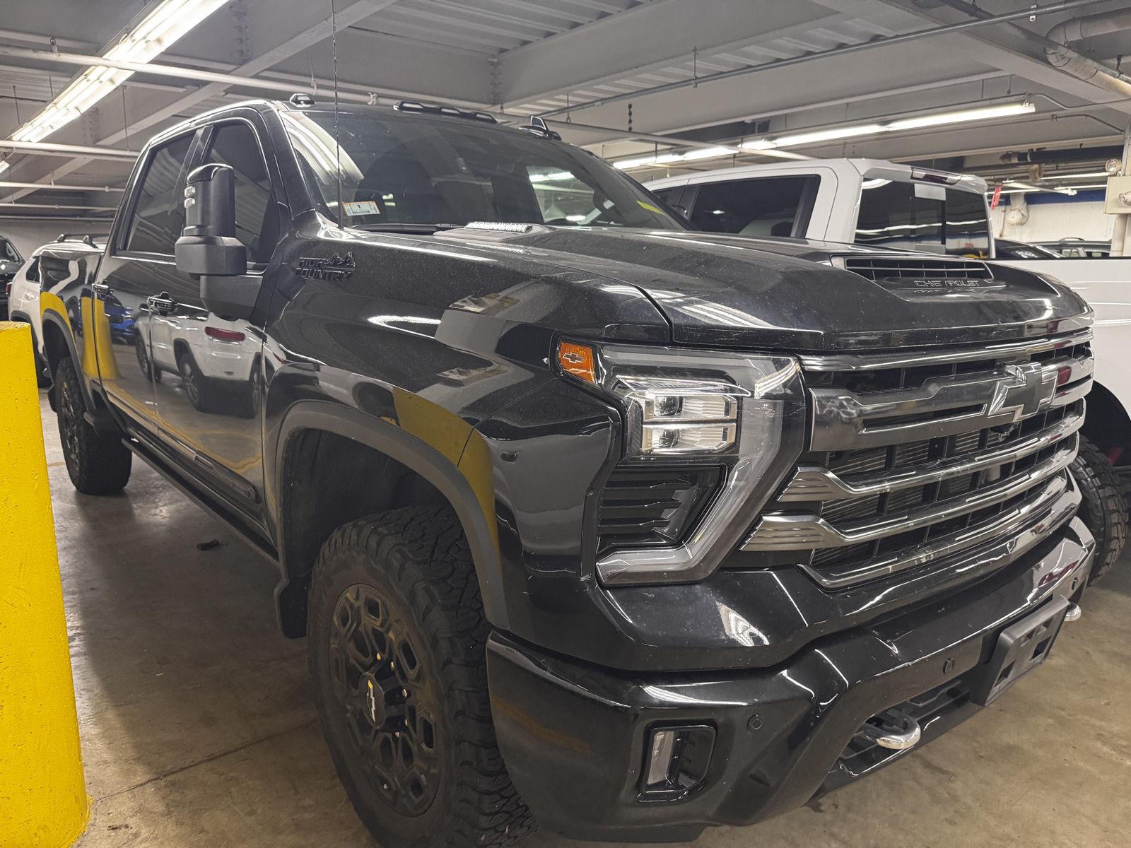  2024 Chevrolet Silverado 3500HD High Country Crew Cab 4WD   