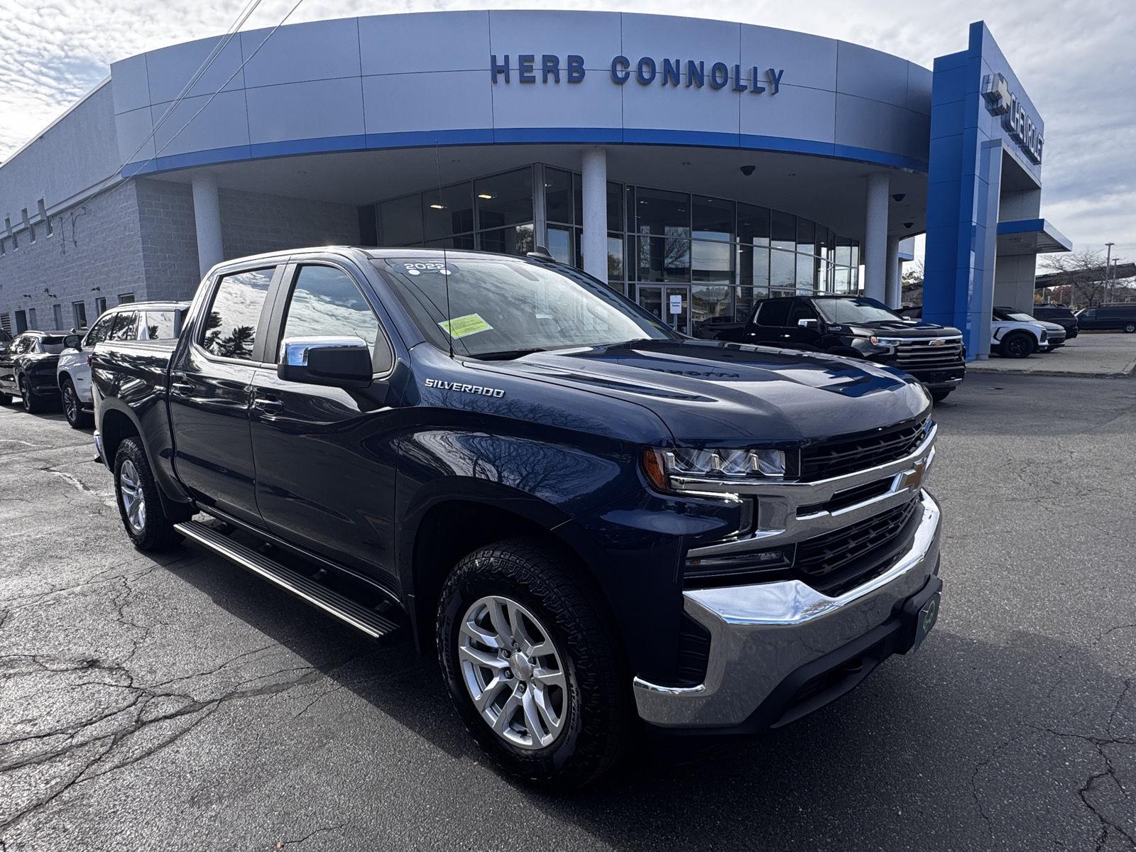 2022 Chevrolet Silverado 1500 LT Crew Cab 4WD