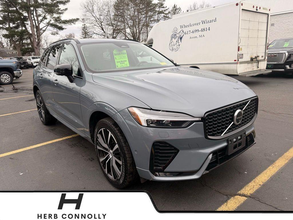 Gray (Thunder Grey Metallic) 2023 Volvo XC60 B5 Plus Dark Theme AWD SUV / Crossover All-Wheel Drive Automatic