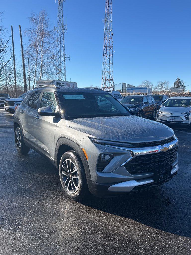 Sterling Gray Metallic 2026 Chevrolet Trailblazer LT AWD SUV / Crossover Four-Wheel Drive 9-Speed Automatic