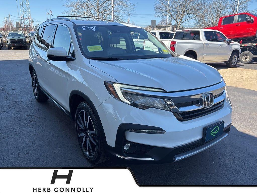 Platinum White Pearl 2020 Honda Pilot Touring AWD with Rear Captain's Chairs SUV / Crossover All-Wheel Drive 9-Speed Automatic