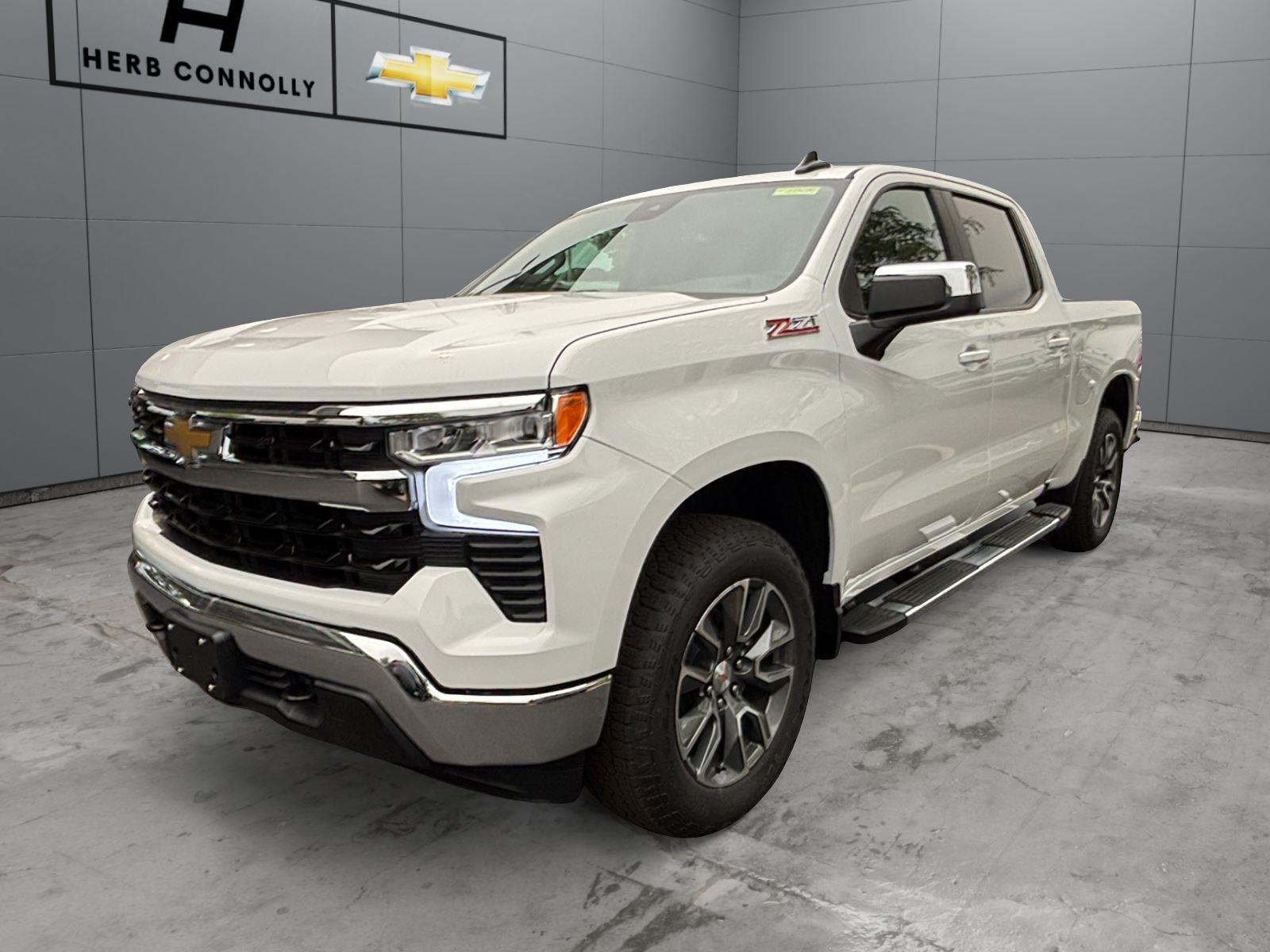 Summit White 2026 Chevrolet Silverado 1500 Pickup Truck Four-Wheel Drive Automatic