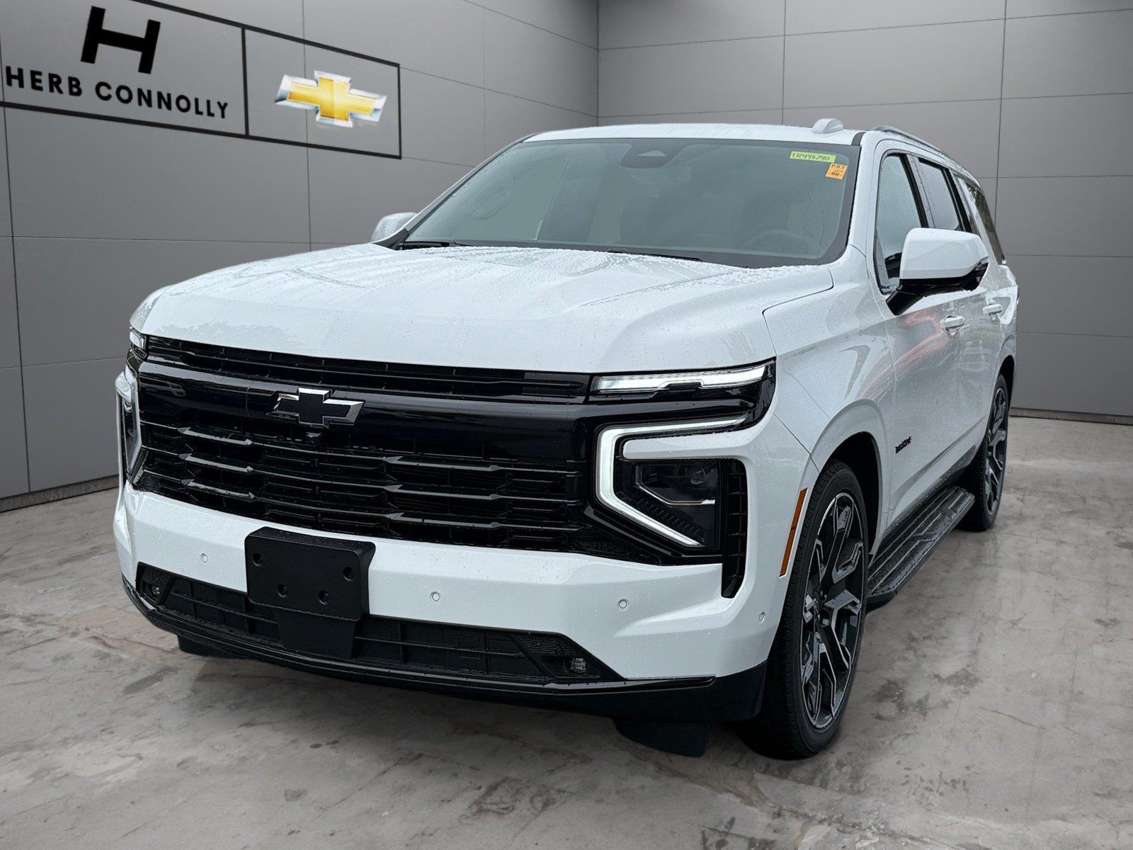 Summit White 2026 Chevrolet Tahoe SUV / Crossover Four-Wheel Drive Automatic