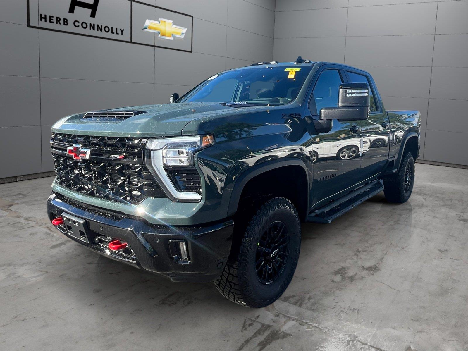 Cypress Gray 2026 Chevrolet Silverado 2500HD Pickup Truck Four-Wheel Drive Automatic