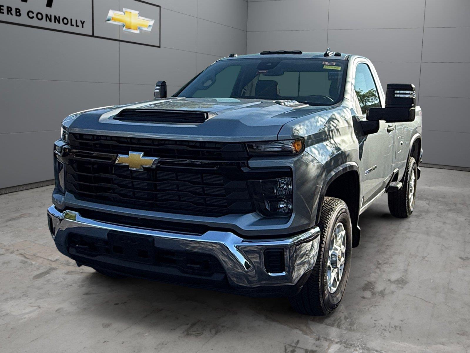 Sterling Gray Metallic 2026 Chevrolet Silverado 3500HD Pickup Truck Four-Wheel Drive Automatic