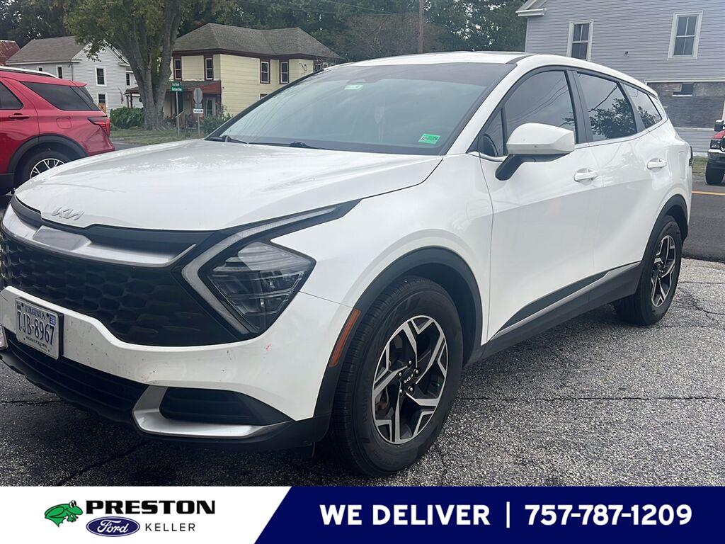Snow White Pearl 2025 Kia Sportage SUV / Crossover Front-Wheel Drive Automatic