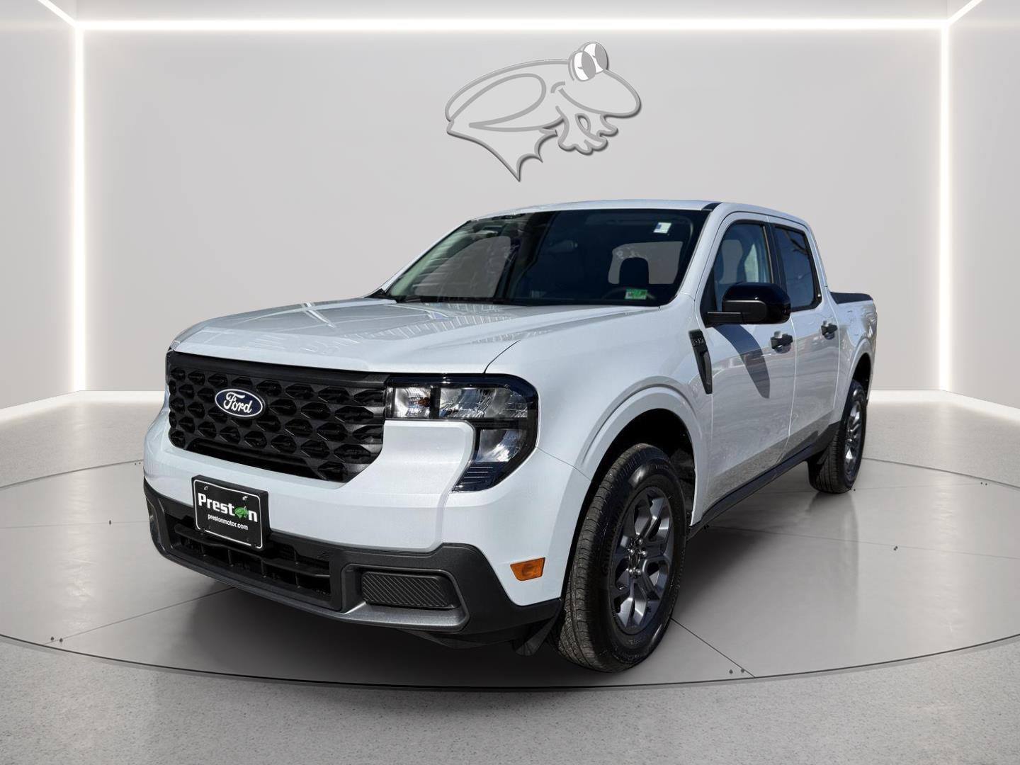 View vehicle photo 2