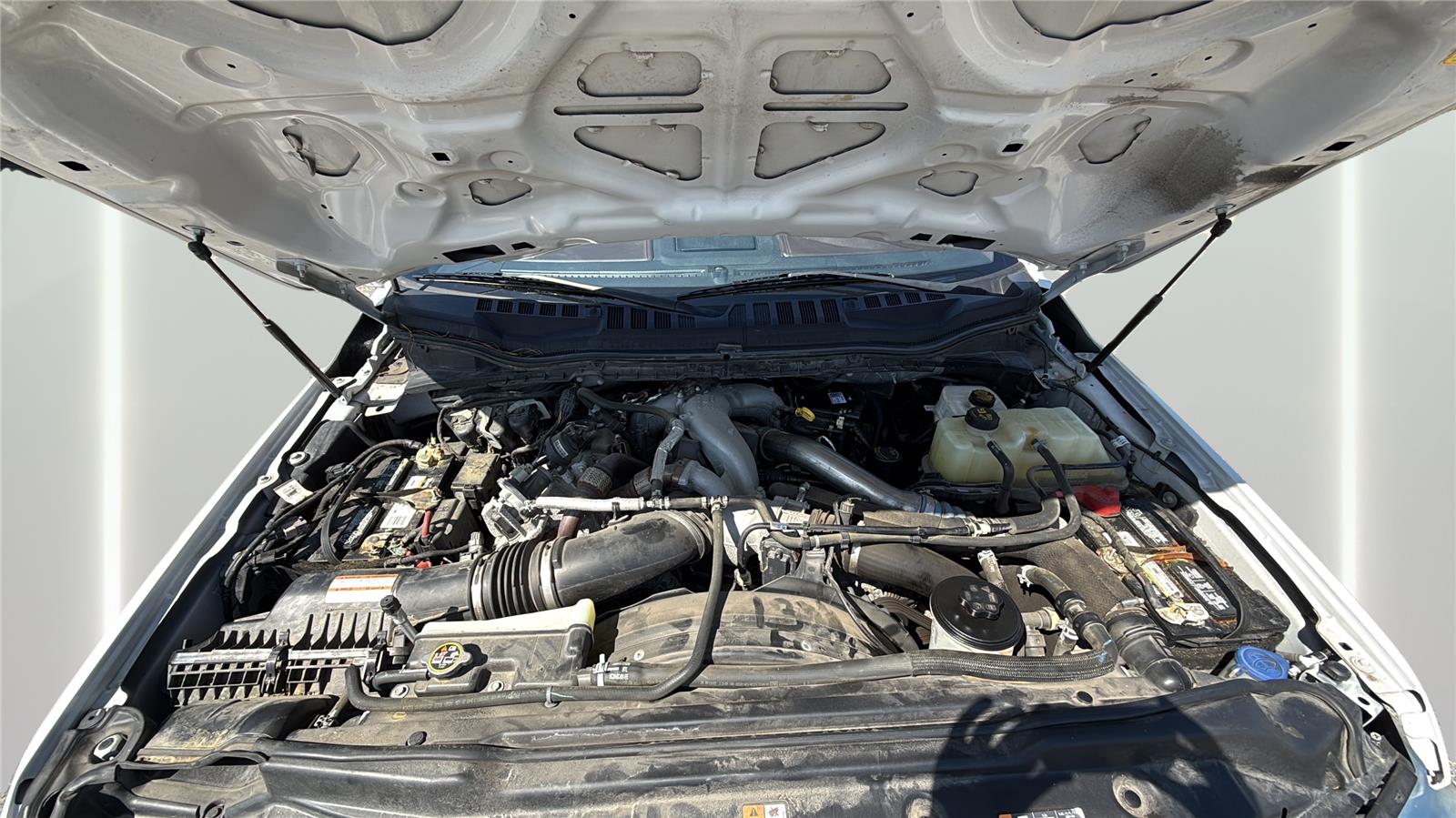 Stone Gray 2022 Ford F-450 Super Duty King Ranch Crew Cab LB DRW 4WD Pickup Truck Four-Wheel Drive Automatic