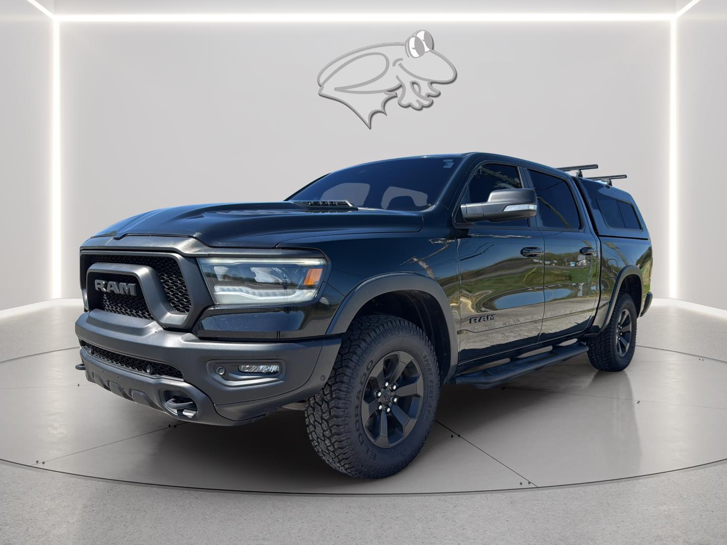 Diamond Black Crystal Pearlcoat 2021 RAM 1500 Rebel Crew Cab 4WD Pickup Truck Four-Wheel Drive 8-Speed Automatic