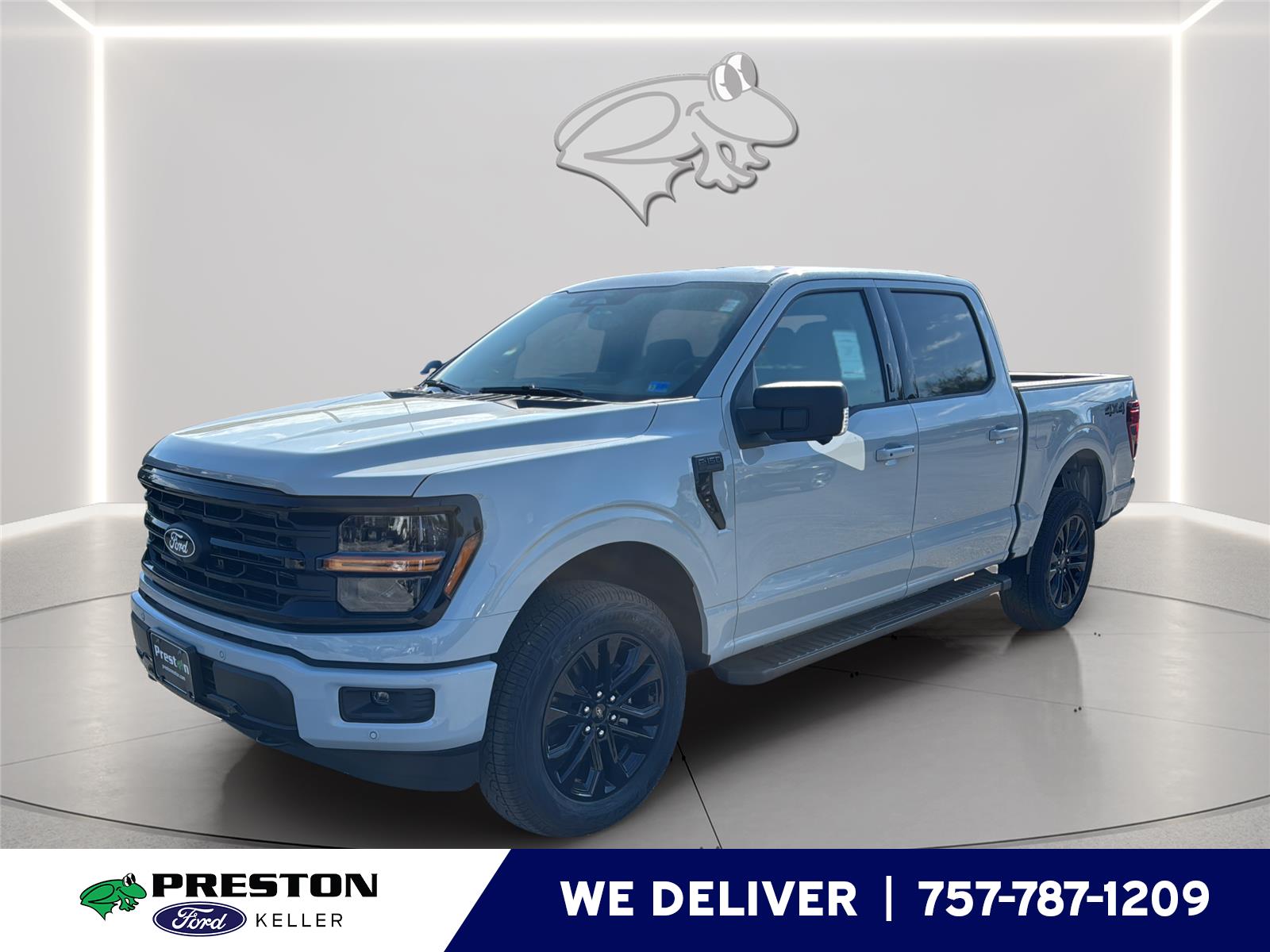 Avalanche Gray 2026 Ford F-150 XLT SuperCrew 4WD Pickup Truck Four-Wheel Drive Automatic