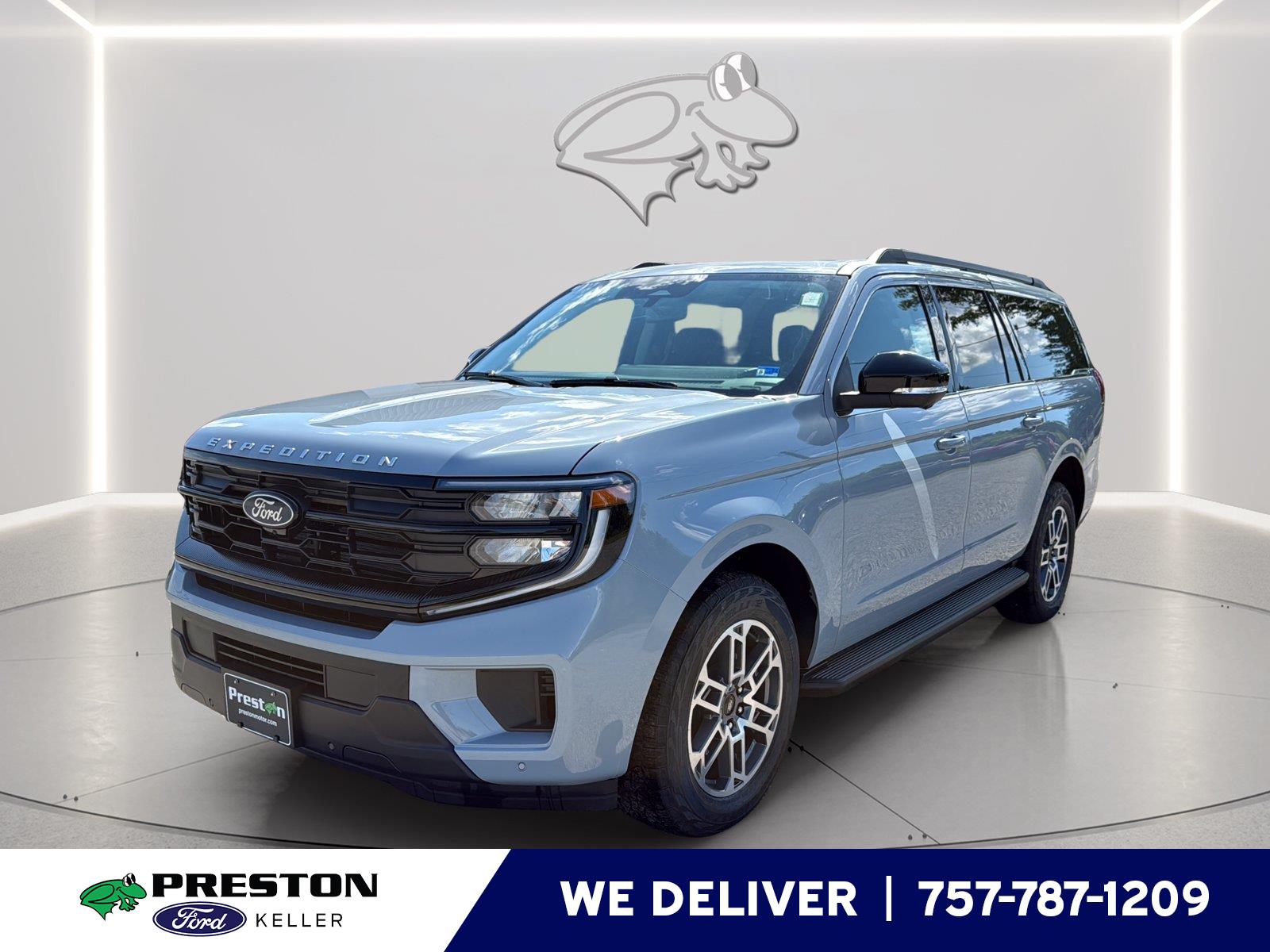 Glacier Gray Metallic Tri-Coat 2026 Ford Expedition SUV / Crossover Four-Wheel Drive Automatic