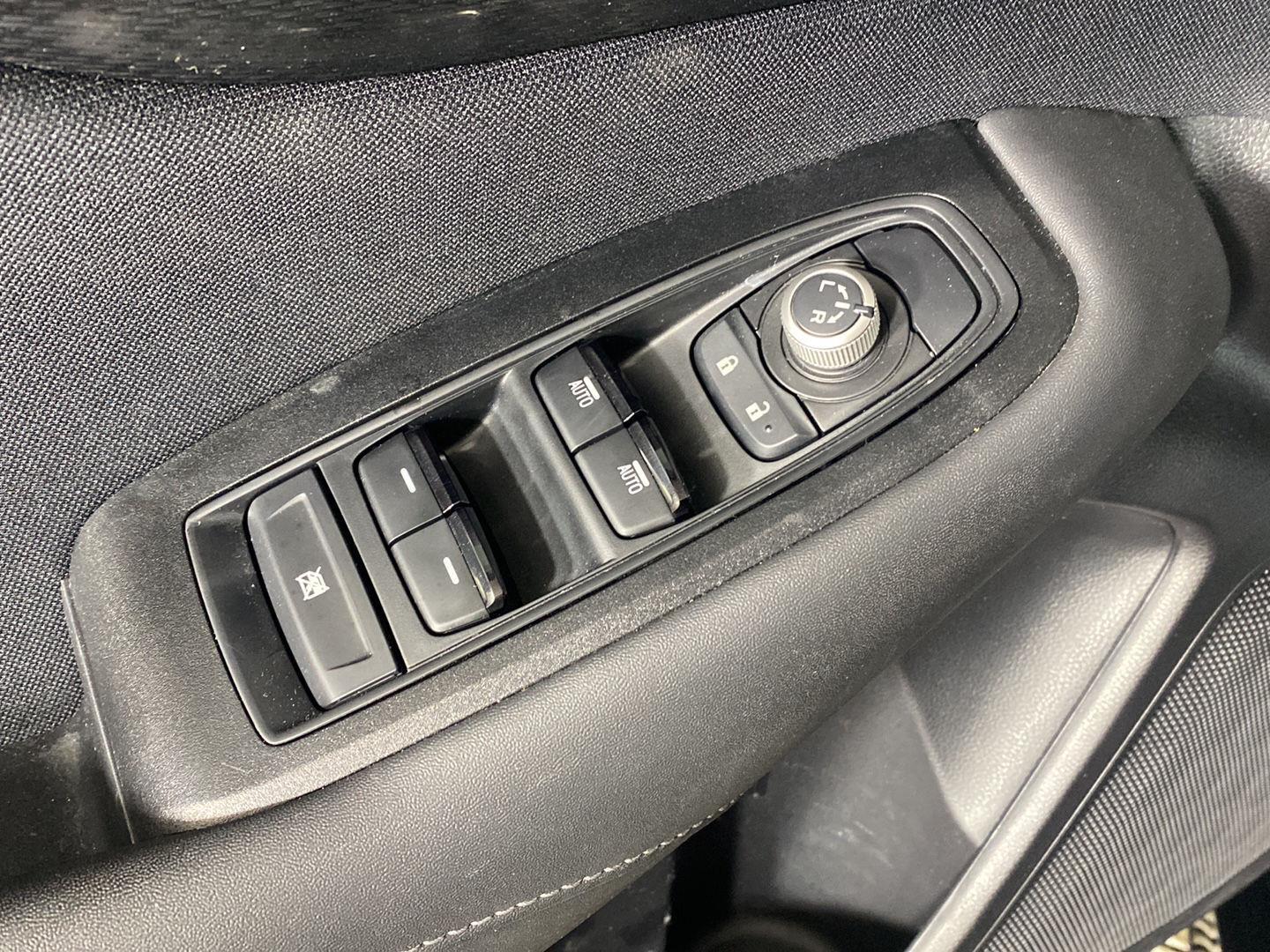 Used 2025 Crystal Black Silica Subaru Premium image 23