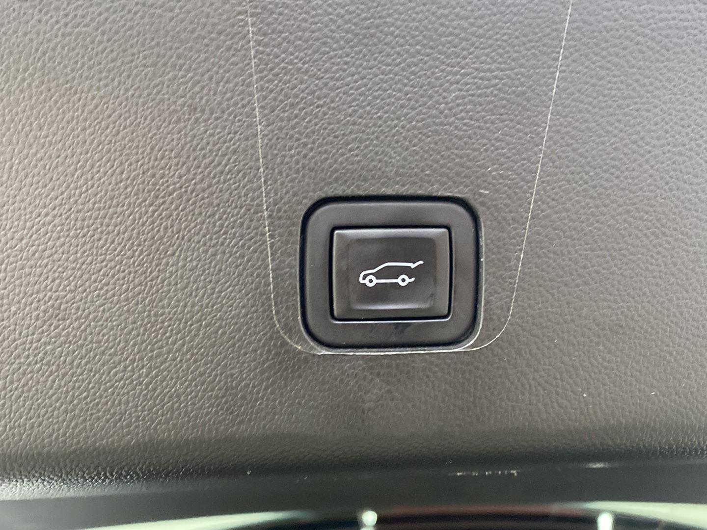 Used 2024 Sterling Gray Metallic Chevrolet LT Cloth image 31