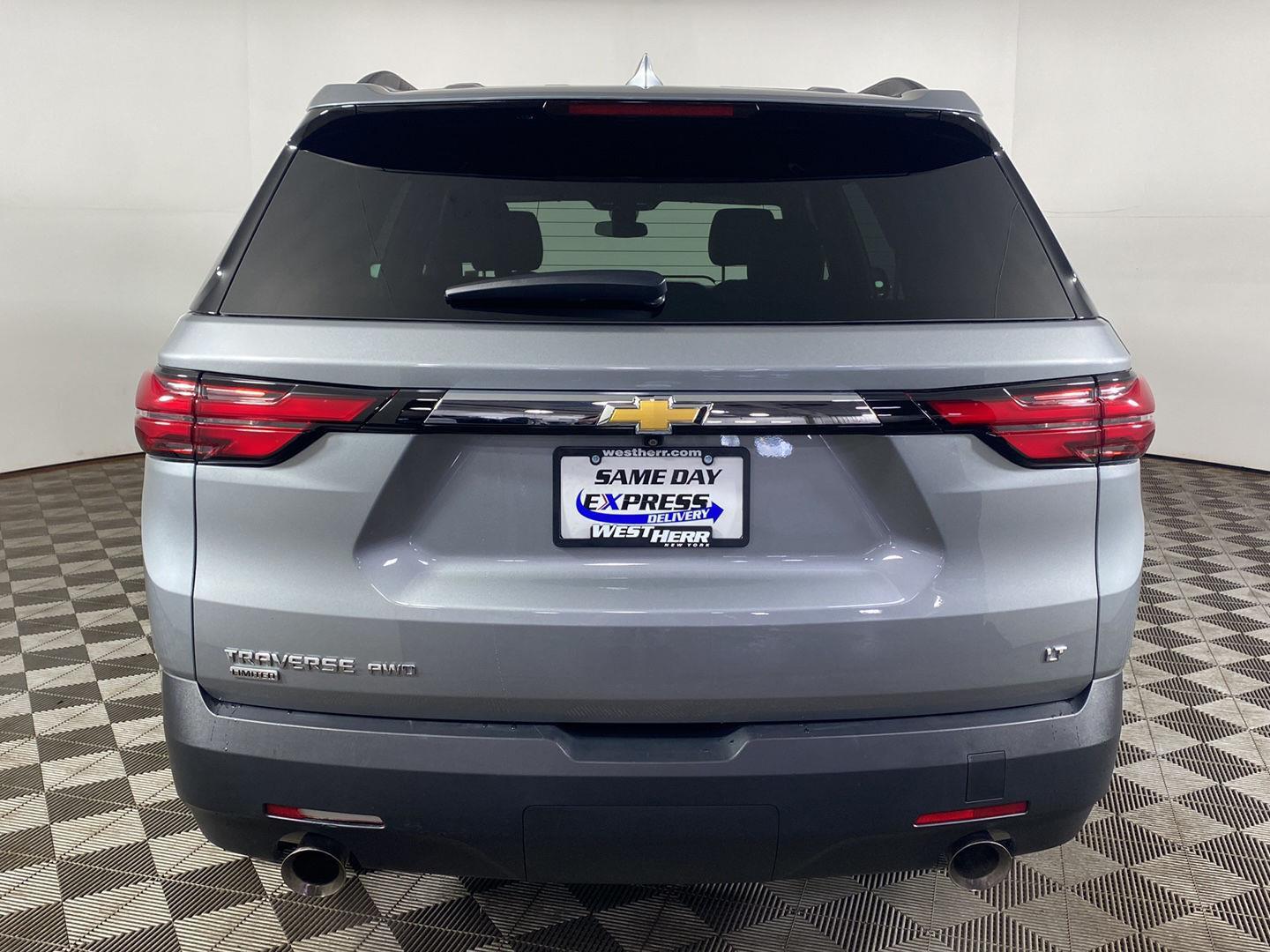 Used 2024 Sterling Gray Metallic Chevrolet LT Cloth image 6