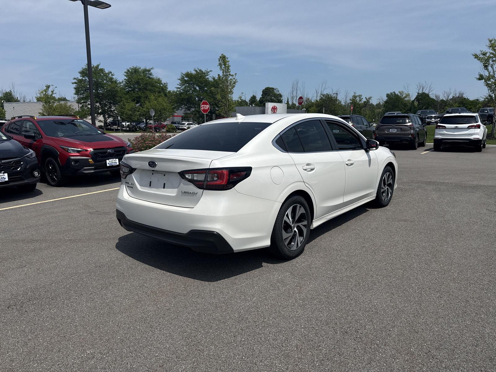 Used 2022 Crystal White Pearl Subaru Premium image 4