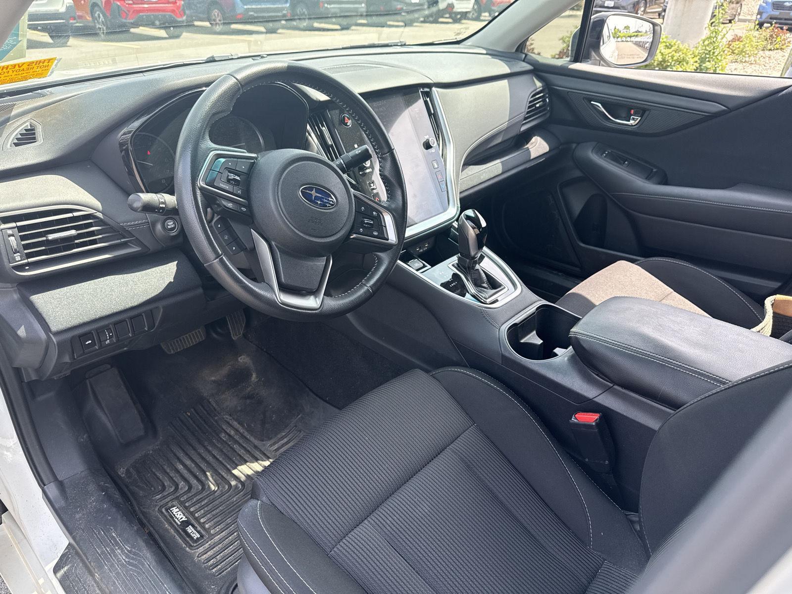 Used 2022 Crystal White Pearl Subaru Premium image 6