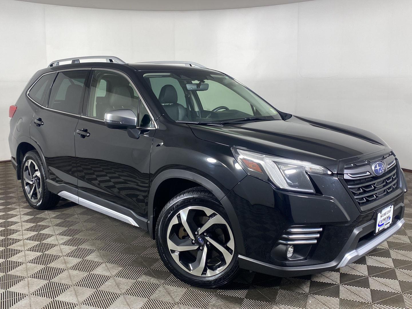 2023 Subaru Forester Touring