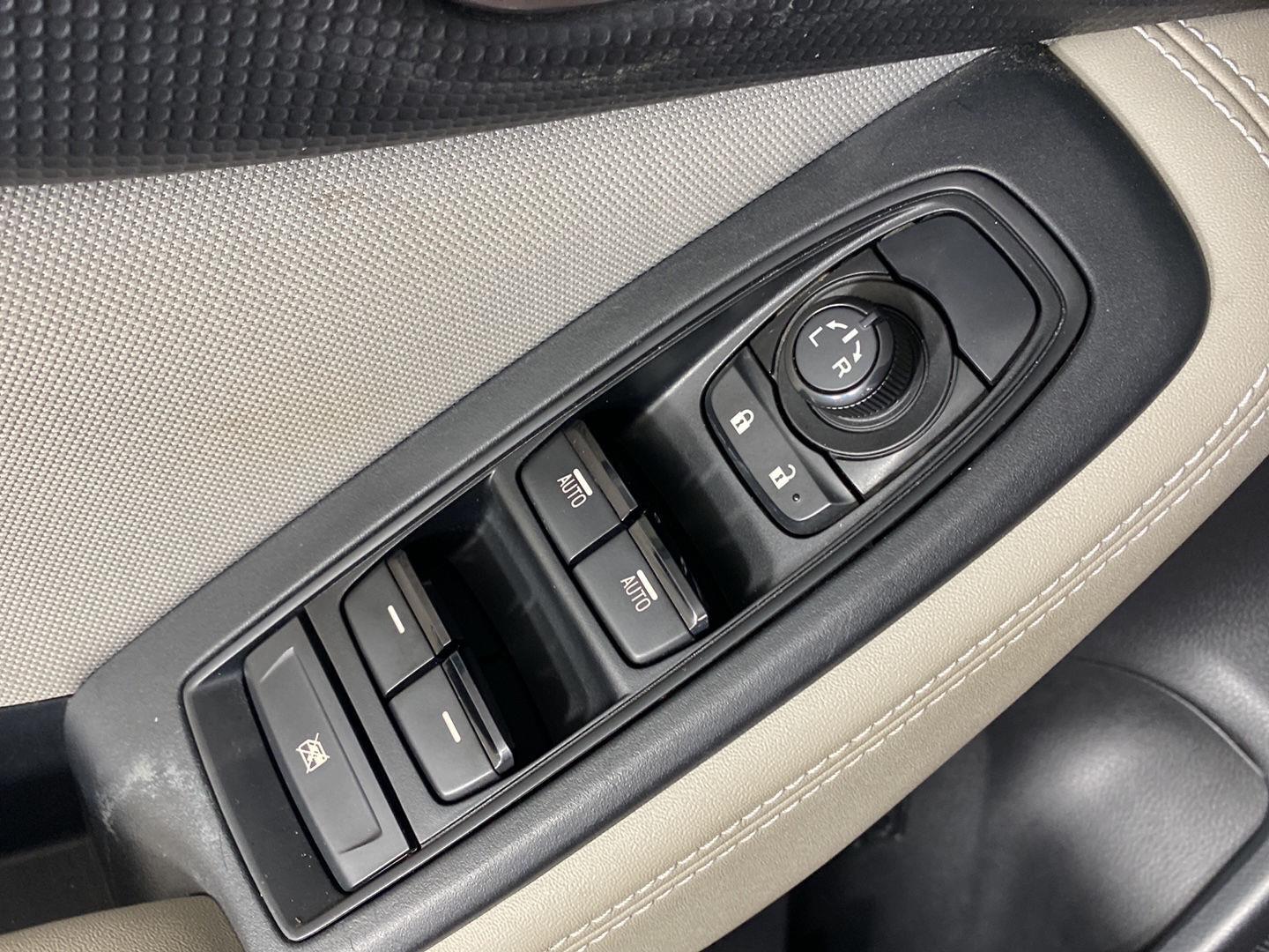 Used 2022 Horizon Blue Pearl Subaru Premium image 30