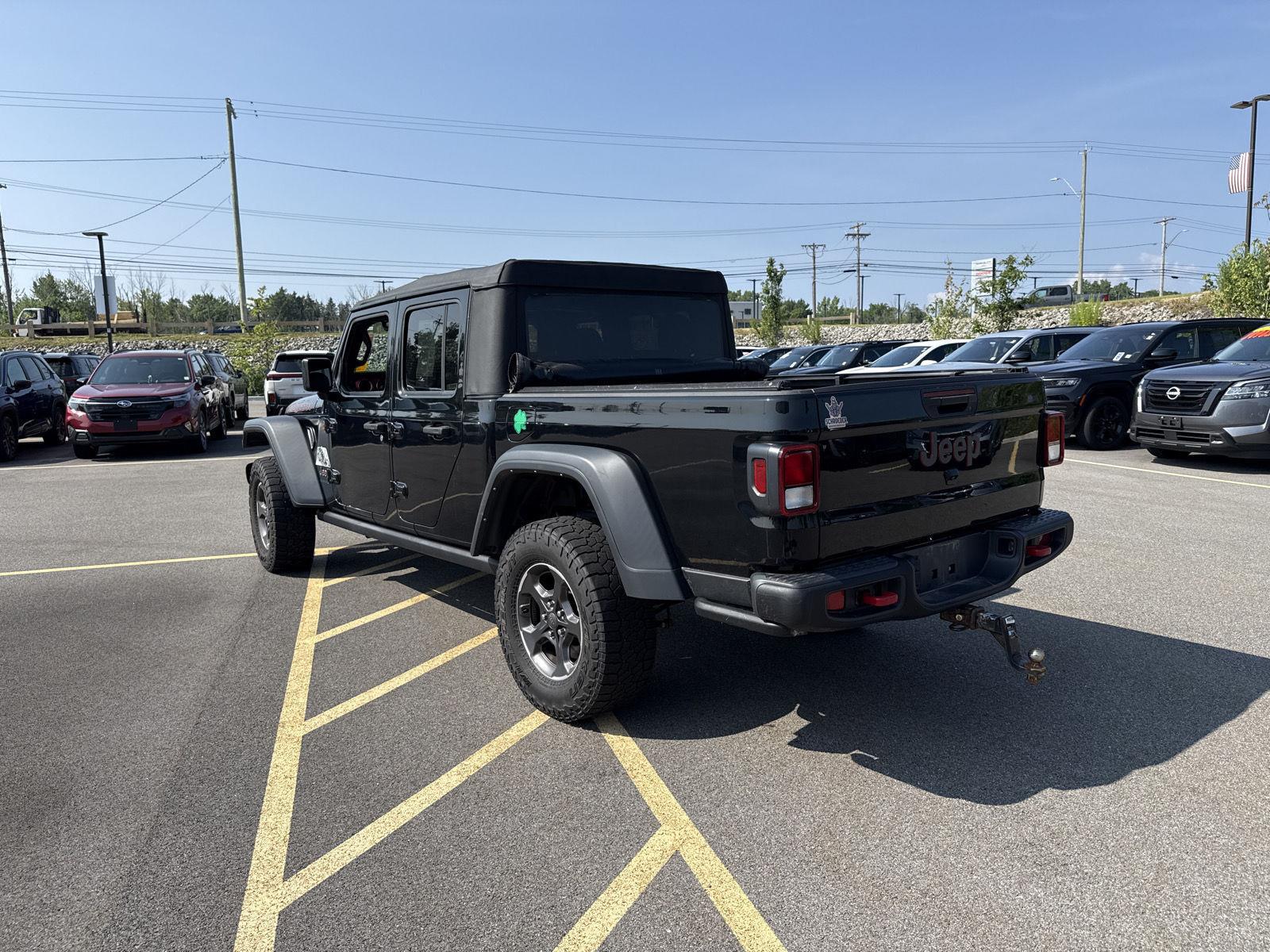 Used 2022 Black Clearcoat Jeep Rubicon image 5