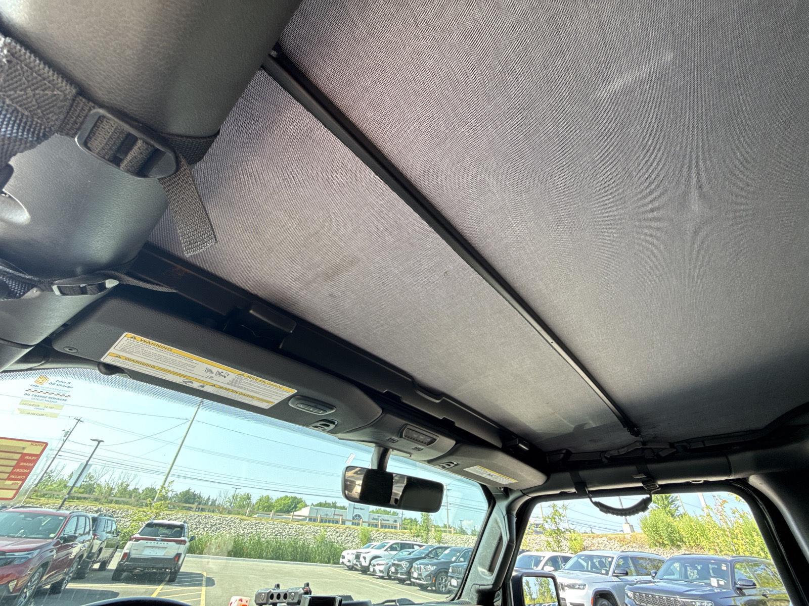 Used 2022 Black Clearcoat Jeep Rubicon image 19
