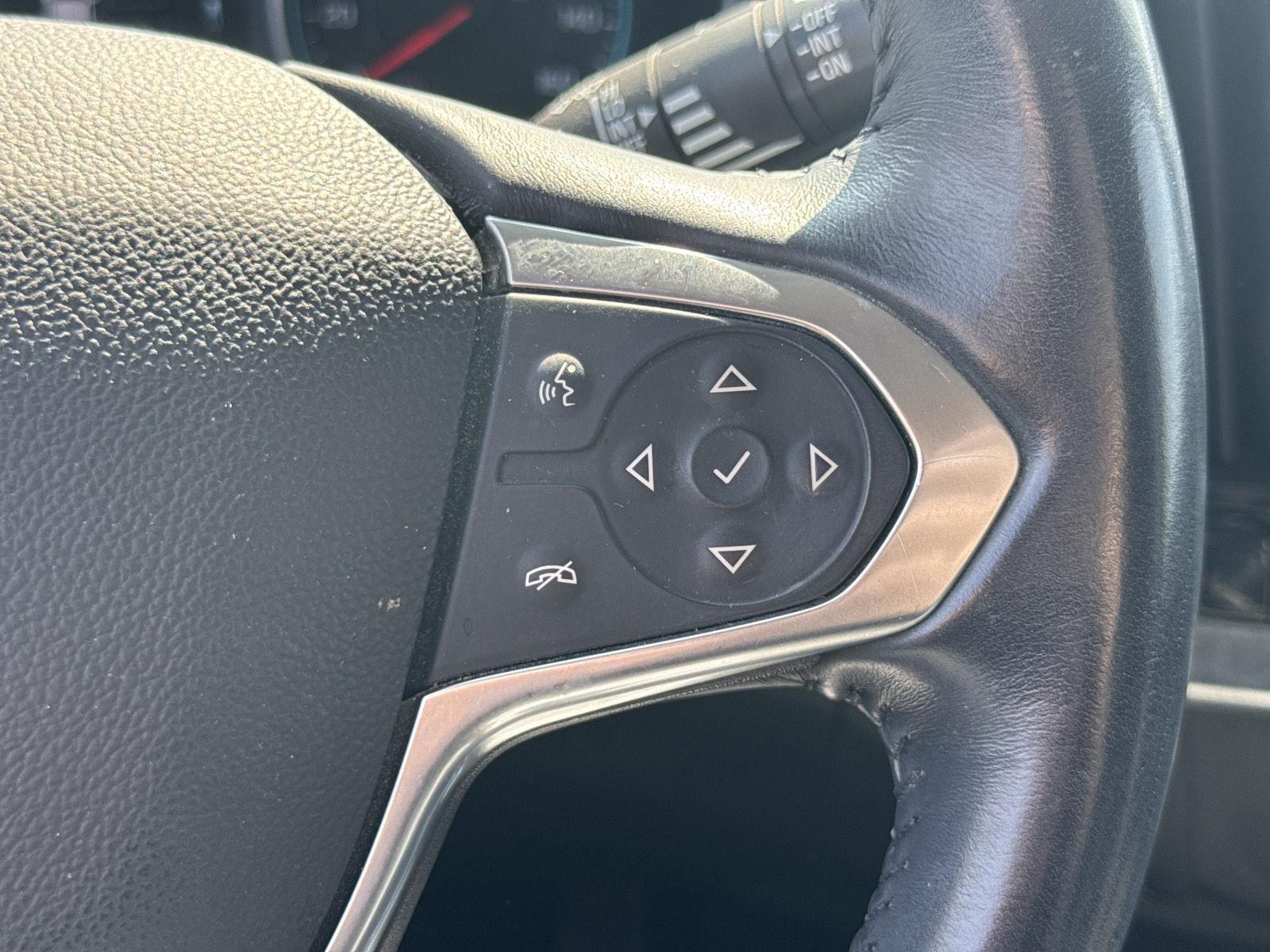 Used 2018 Mosaic Black Metallic Chevrolet LT Cloth image 11