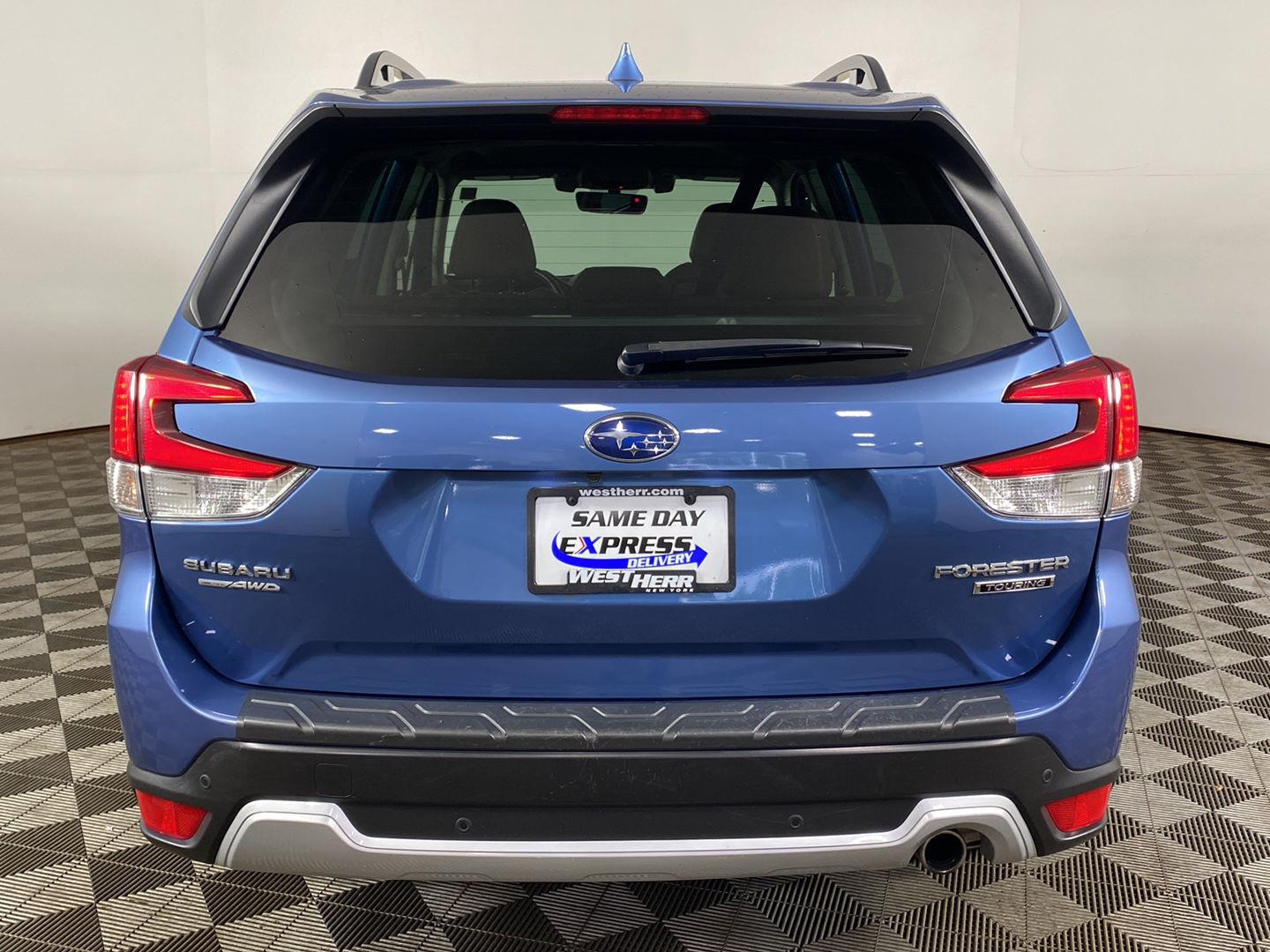 Used 2020 Horizon Blue Pearl Subaru Touring image 6