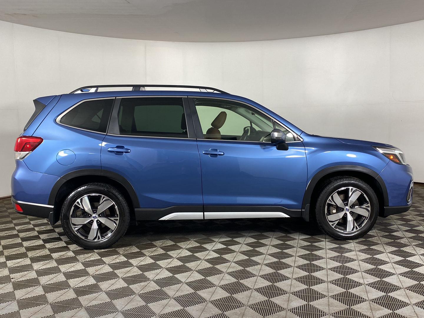 Used 2020 Horizon Blue Pearl Subaru Touring image 4