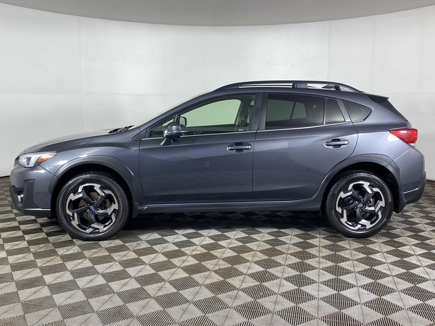 Used 2021 Magnetite Gray Metallic Subaru Limited image 9