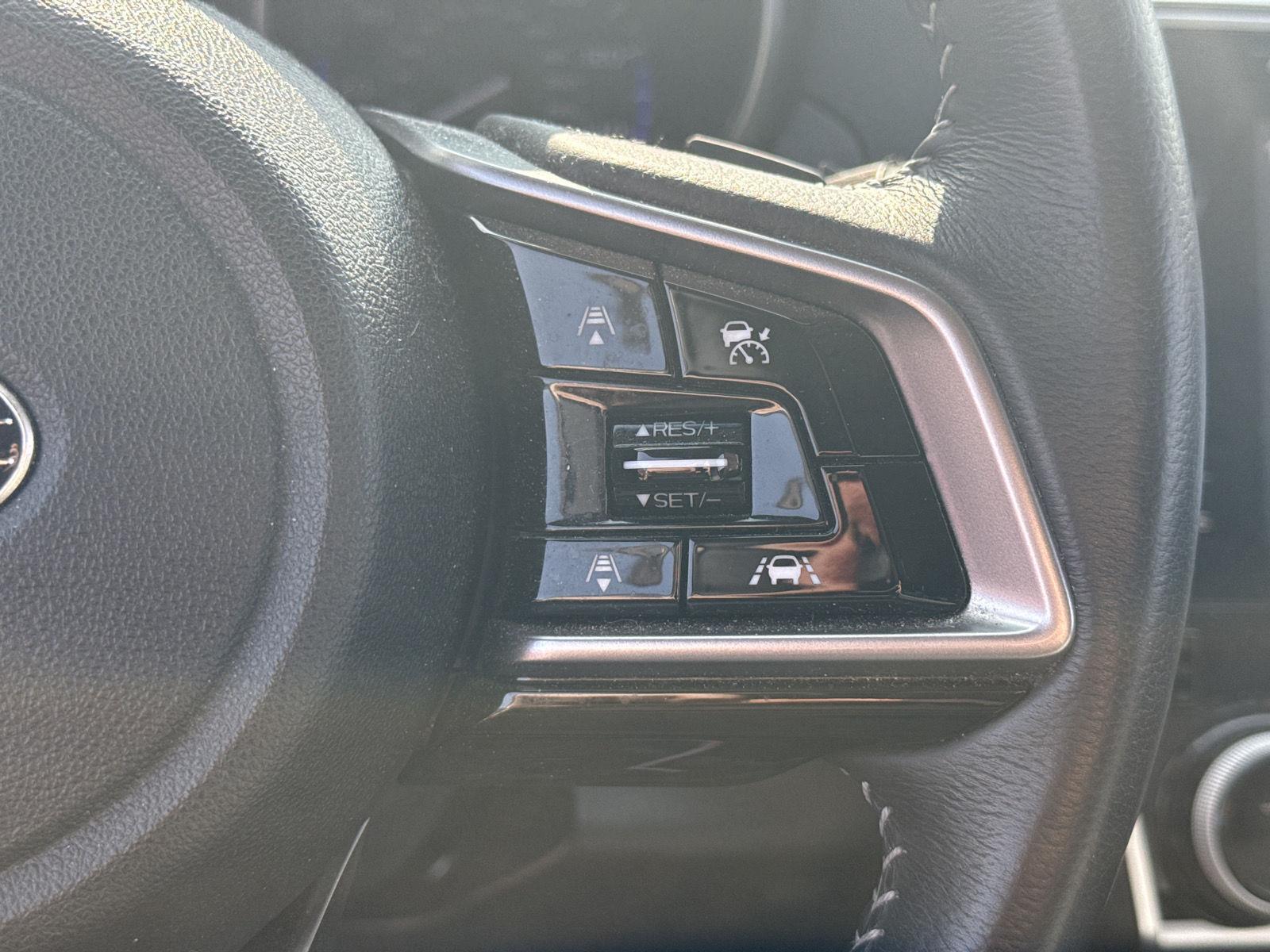 Used 2018 Magnetite Gray Metallic Subaru Limited image 12