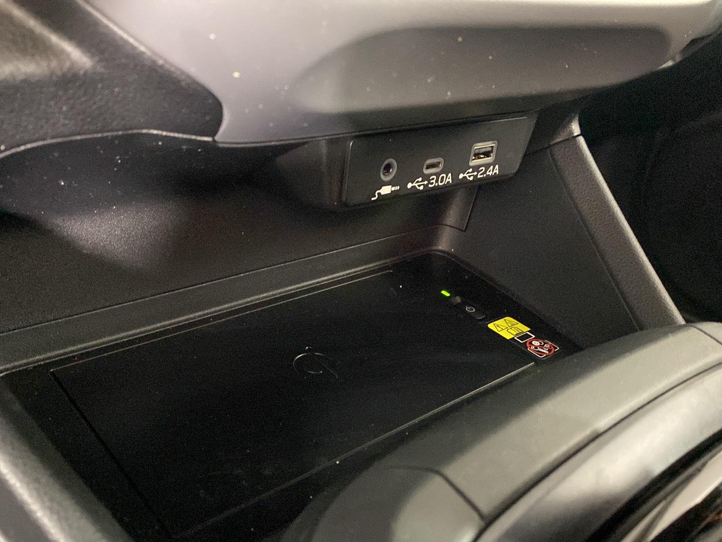 Used 2025 Alpine Green Subaru Limited image 15