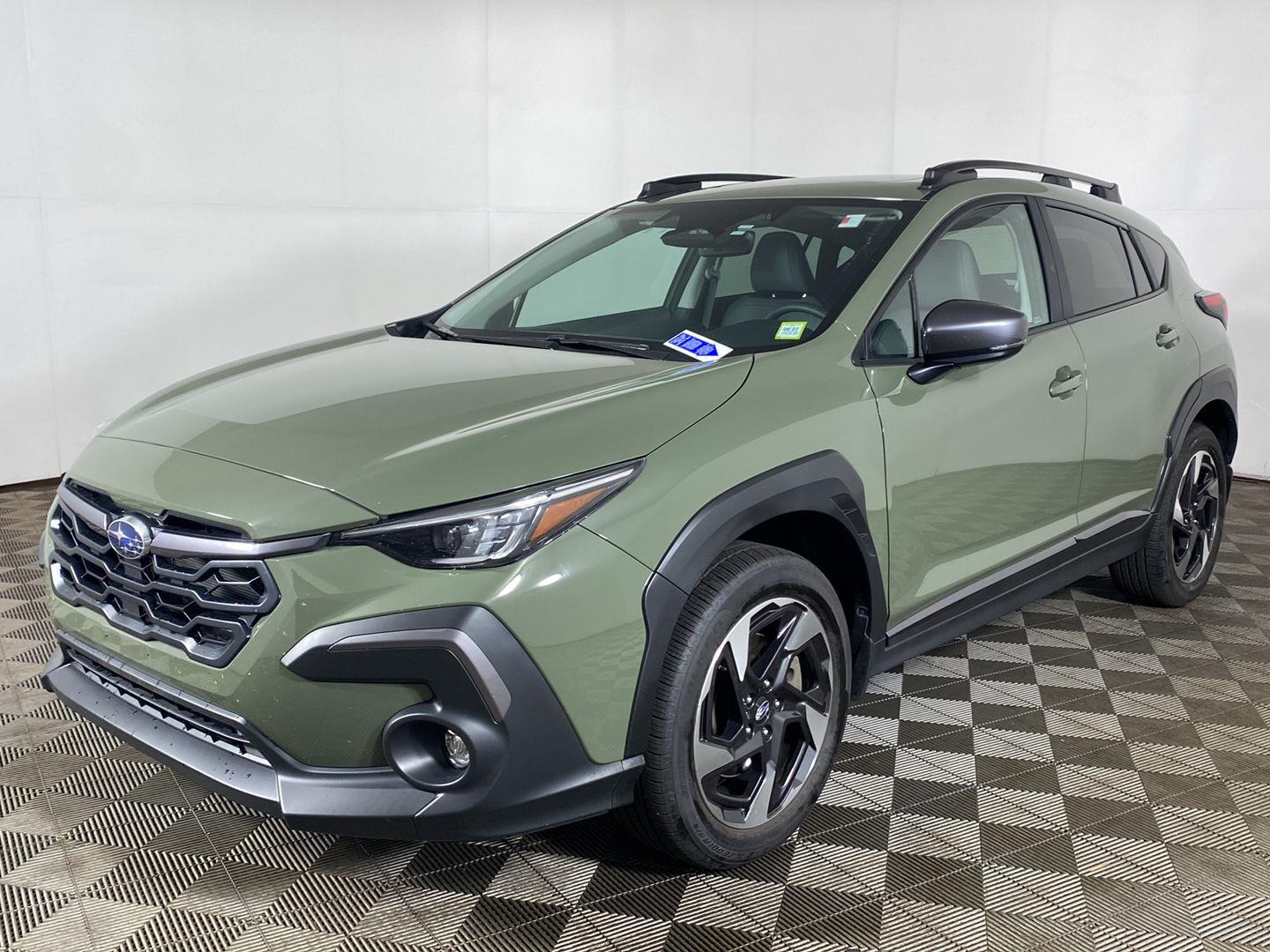 Used 2025 Alpine Green Subaru Limited image 3